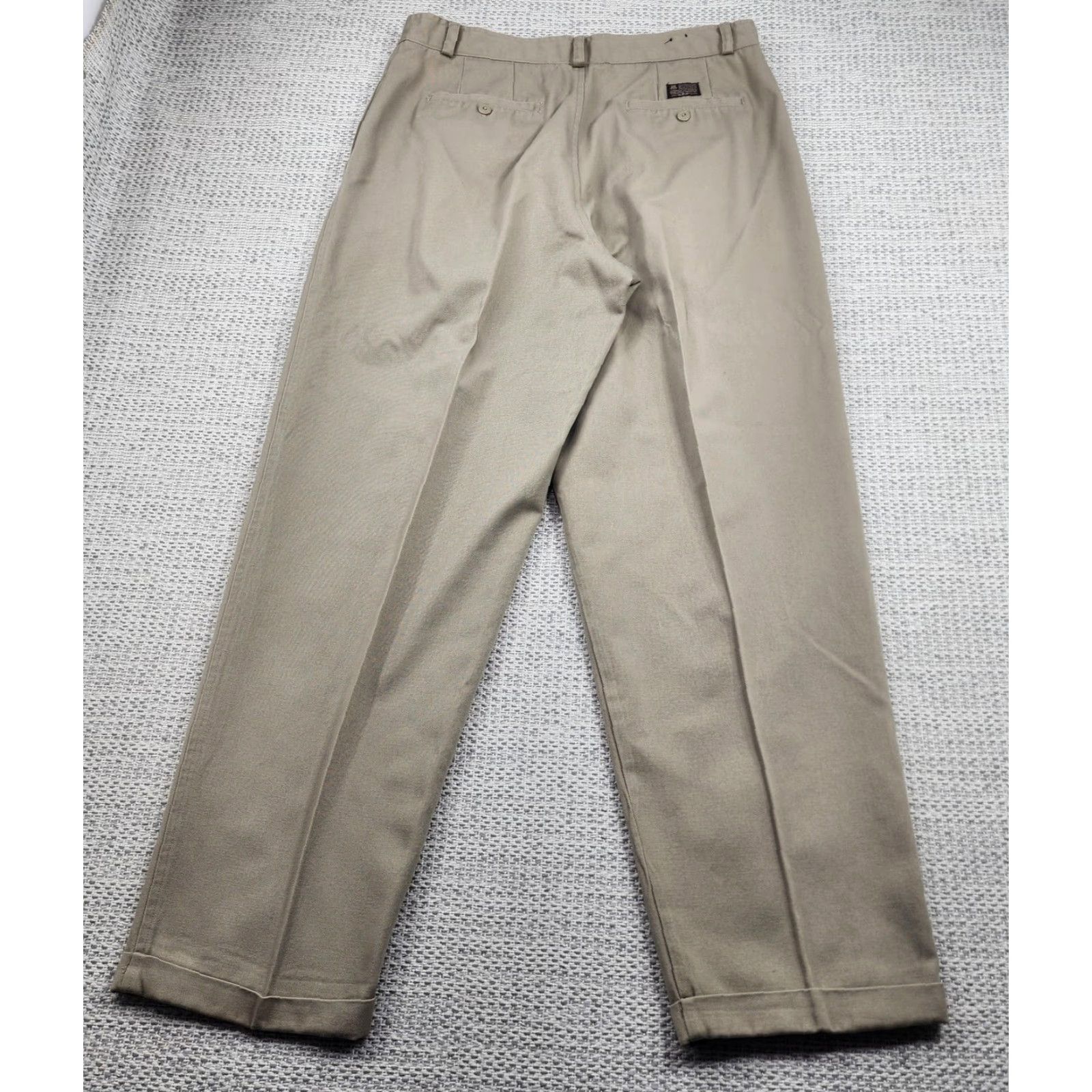 Bugle Boy VINTAGE Bugle Boy Pants Mens 36M Khaki Pleated Chino Slacks Cuffed Hem 65% Polyester 35% Cotton Beig e Size US 36 / EU 52 - 2 Thumbnail