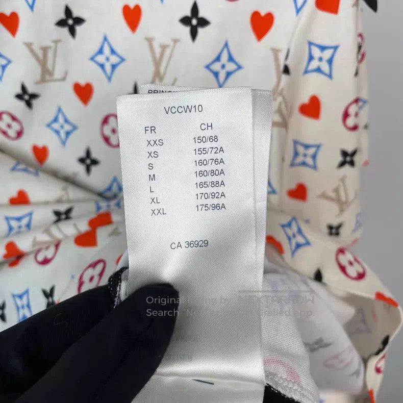 Louis Vuitton Louis Vuitton Limited Valentine's day color-block logo pre Size XXS / US 00 / IT 34 - 9 Thumbnail