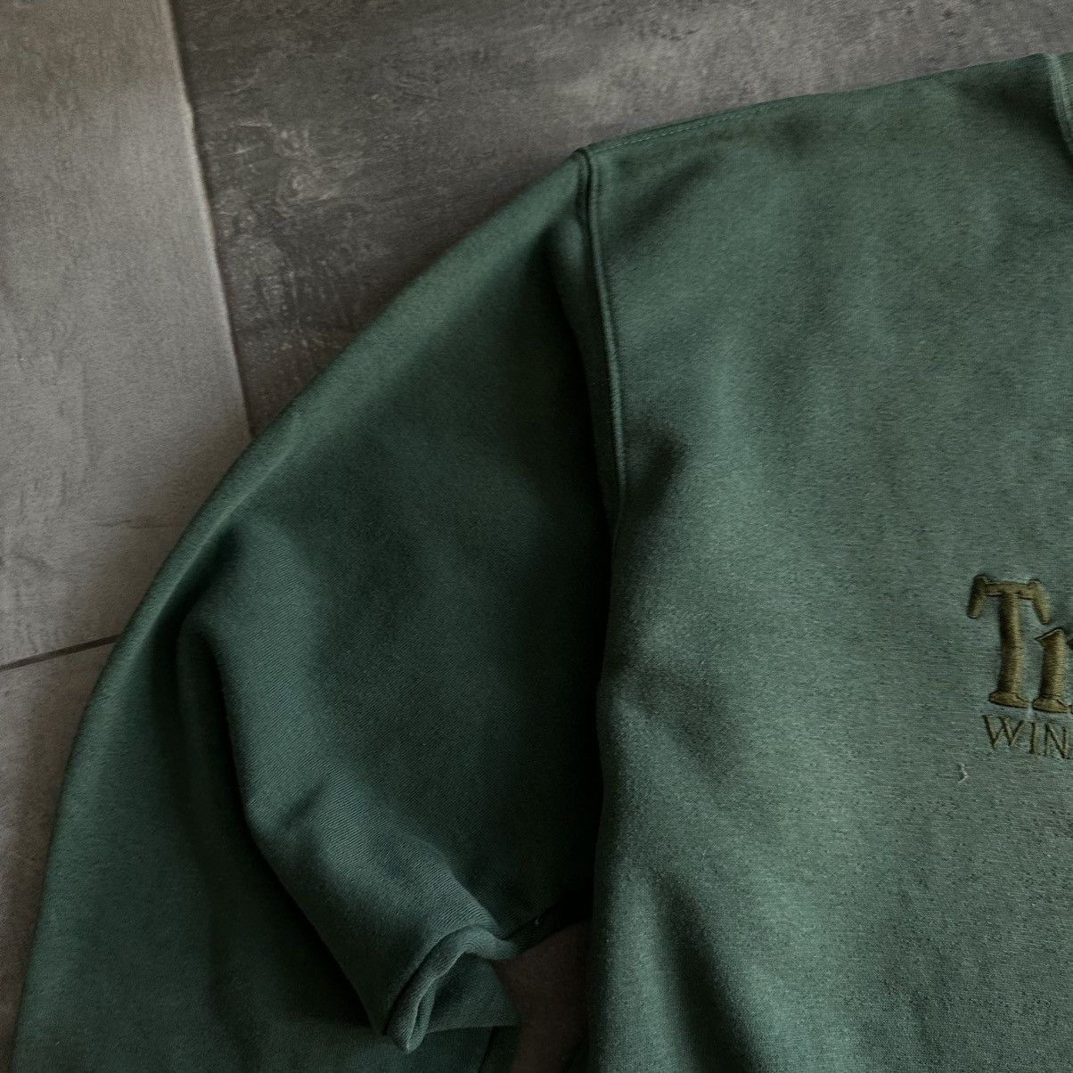 Timberland × Vintage Vintage Timberland Sweatshirt Big Logo Distressed Fit 90s Size US XL / EU 56 / 4 - 11 Thumbnail