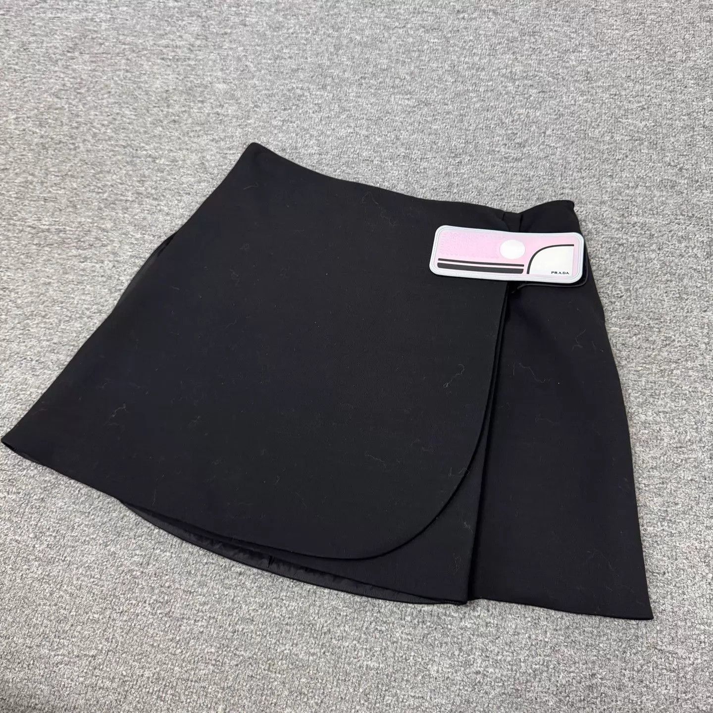 Prada Prada Black Wrap Skirt 40 99 New Size 27" / US 4 / IT 40 - 3 Thumbnail