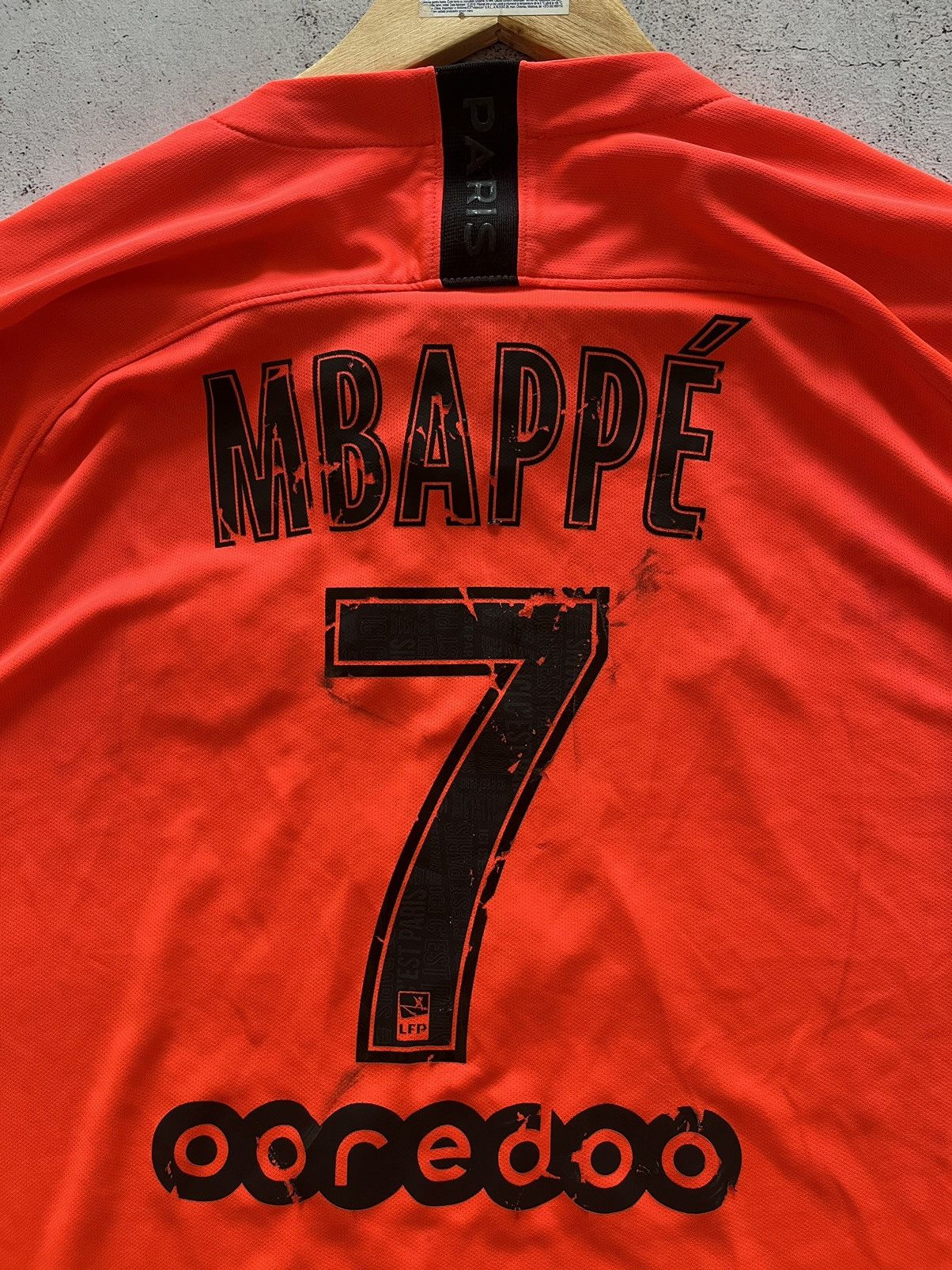 Jordan Brand × Nike NIKE JORDAN PSG 2019/2020 AWAY SOCCER JERSEY,#9 MBAPPE Size US XL / EU 56 / 4 - 7 Thumbnail