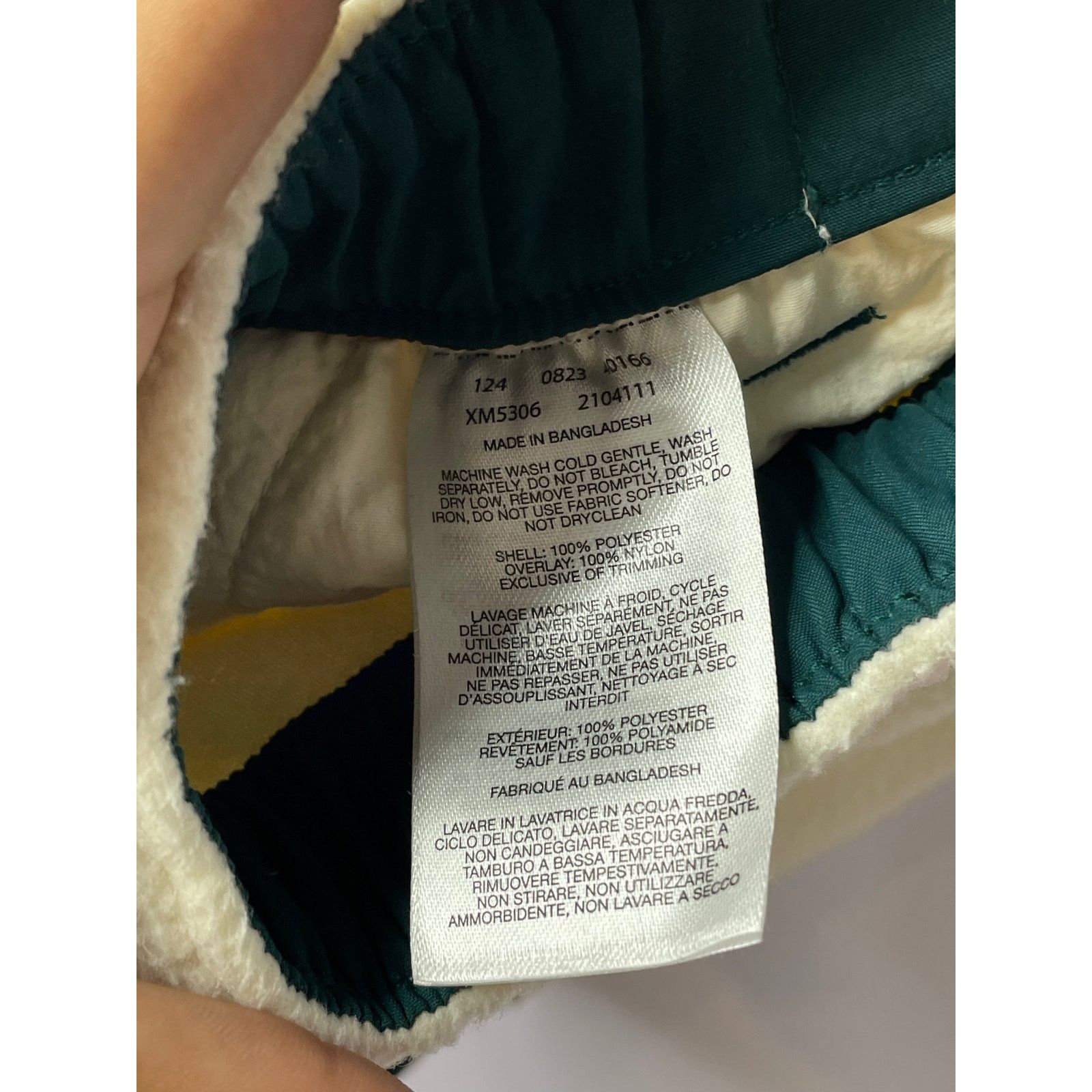Kith Kith x Columbia Cream & Green Sherpa Shorts Size US 30 / EU 46 - 4 Thumbnail