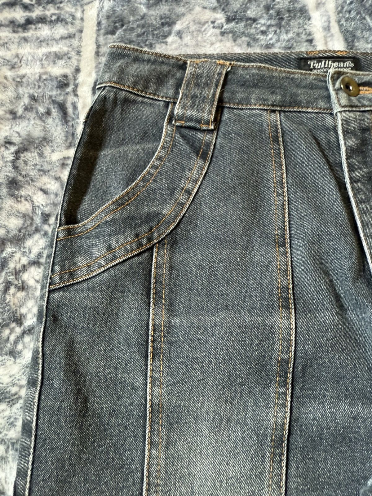 If Six Was Nine Full Heart Japan Tribal Paneled Faded Wash Flared Jeans Size US 27 - 11 Thumbnail