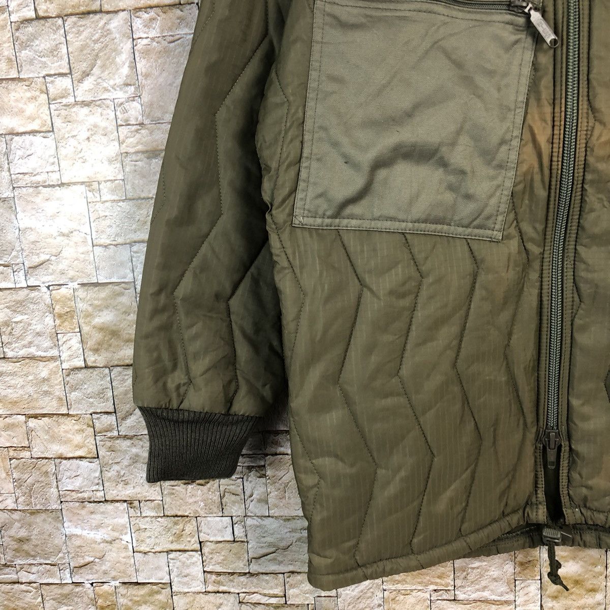 Vintage H.Winner GMBH & Co faded Green vintage puffer Jacket #A881 Size US M / EU 48-50 / 2 - 7 Thumbnail