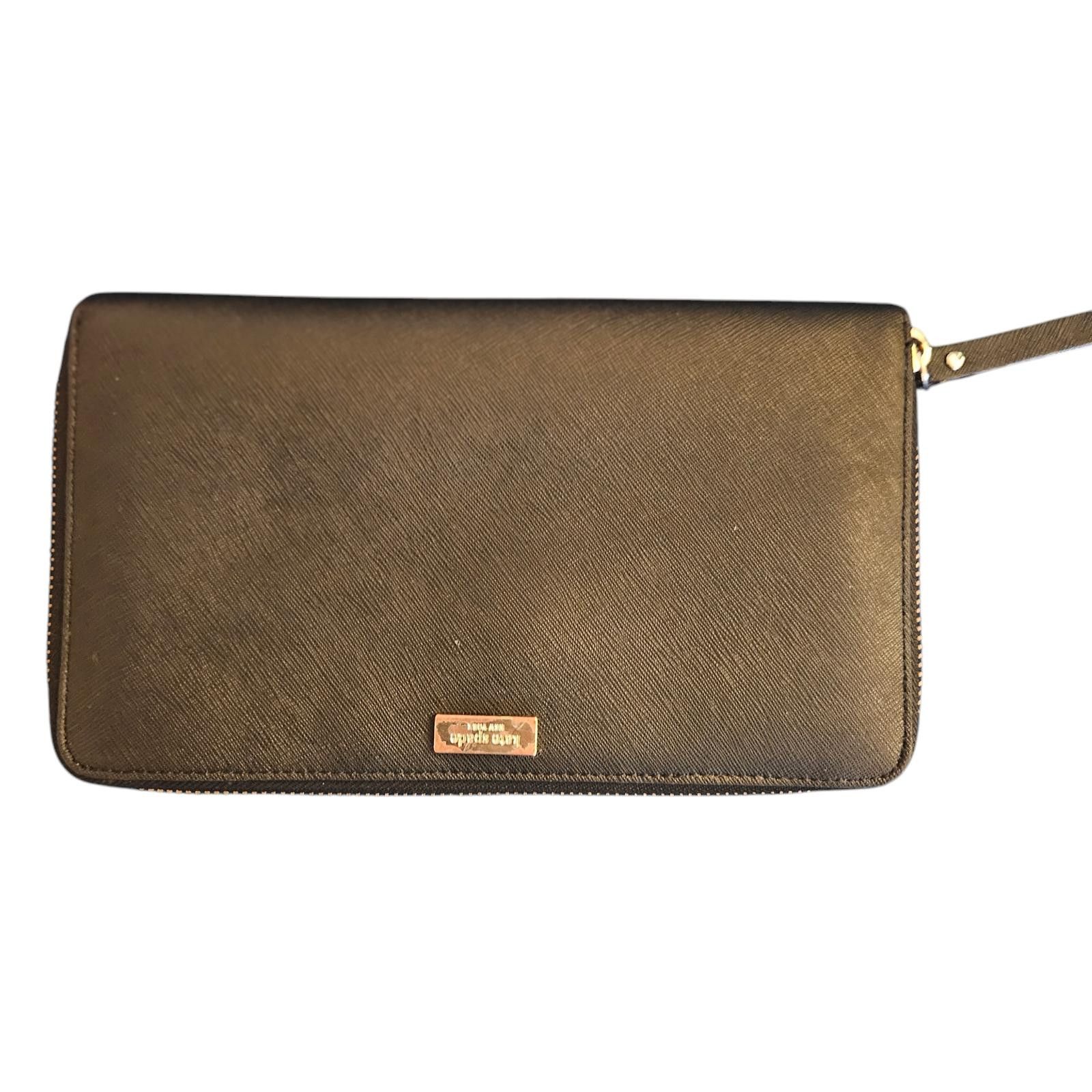 Designer Kate Spade New York Pebbled Leather Zip Wallet Size ONE SIZE - 1 Thumbnail