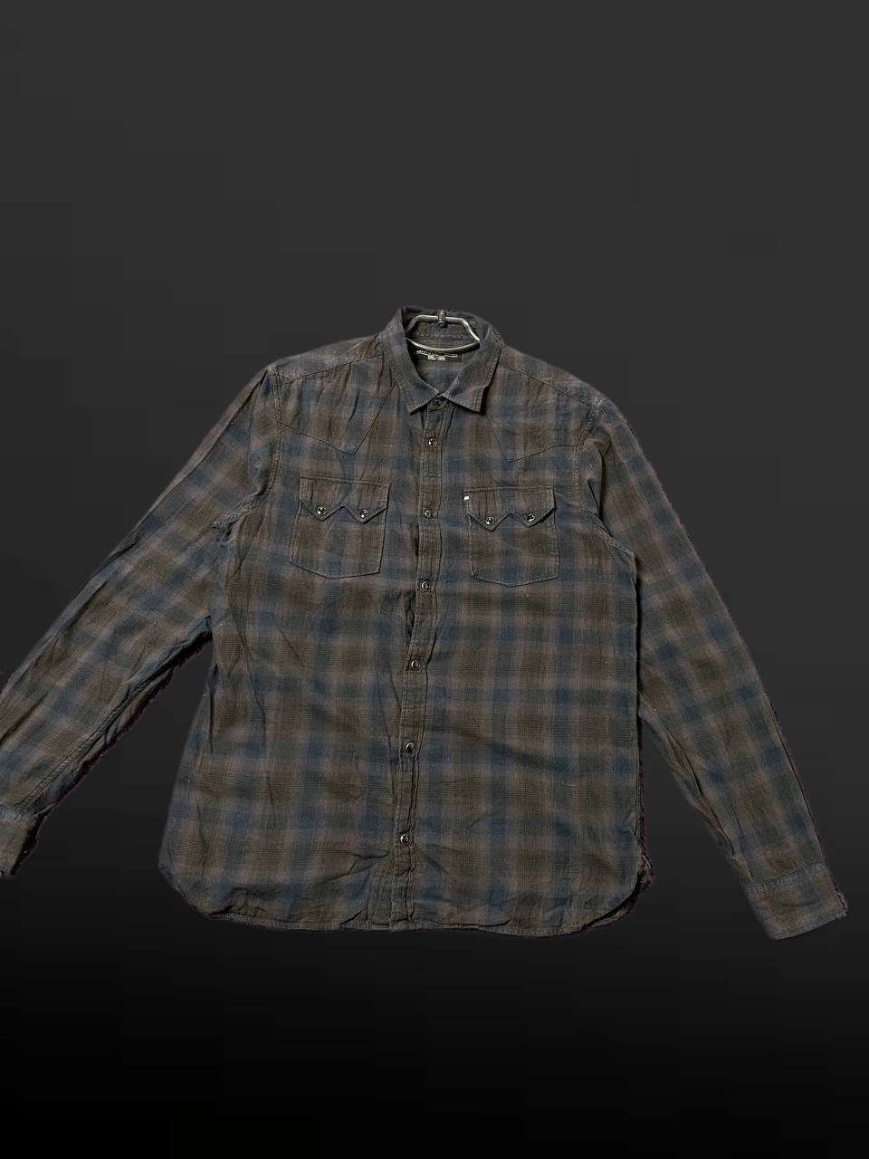 Allsaints Allsaints Print Shirt Y2K Vintage Size L Size US L / EU 52-54 / 3 - 1 Thumbnail