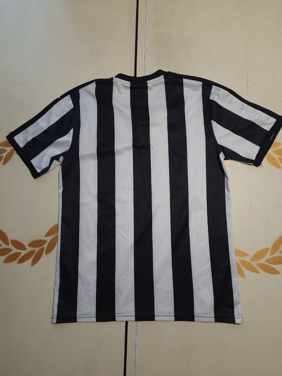 Puma Puma Newcastle United Jersey 2016-2017 Size US M / EU 48-50 / 2 - 6 Thumbnail
