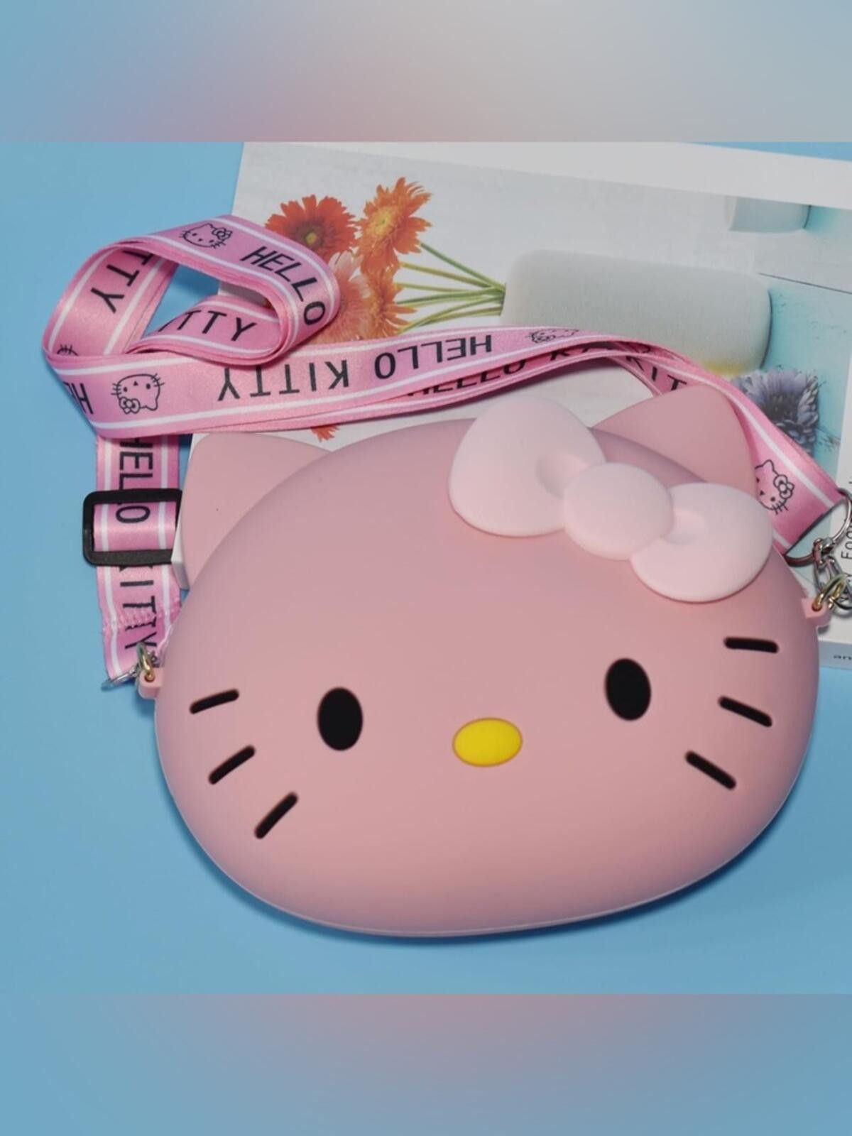 Other NWT hello Kitty Bag with Adjustable Shoulder Strap Size ONE SIZE - 2 Thumbnail