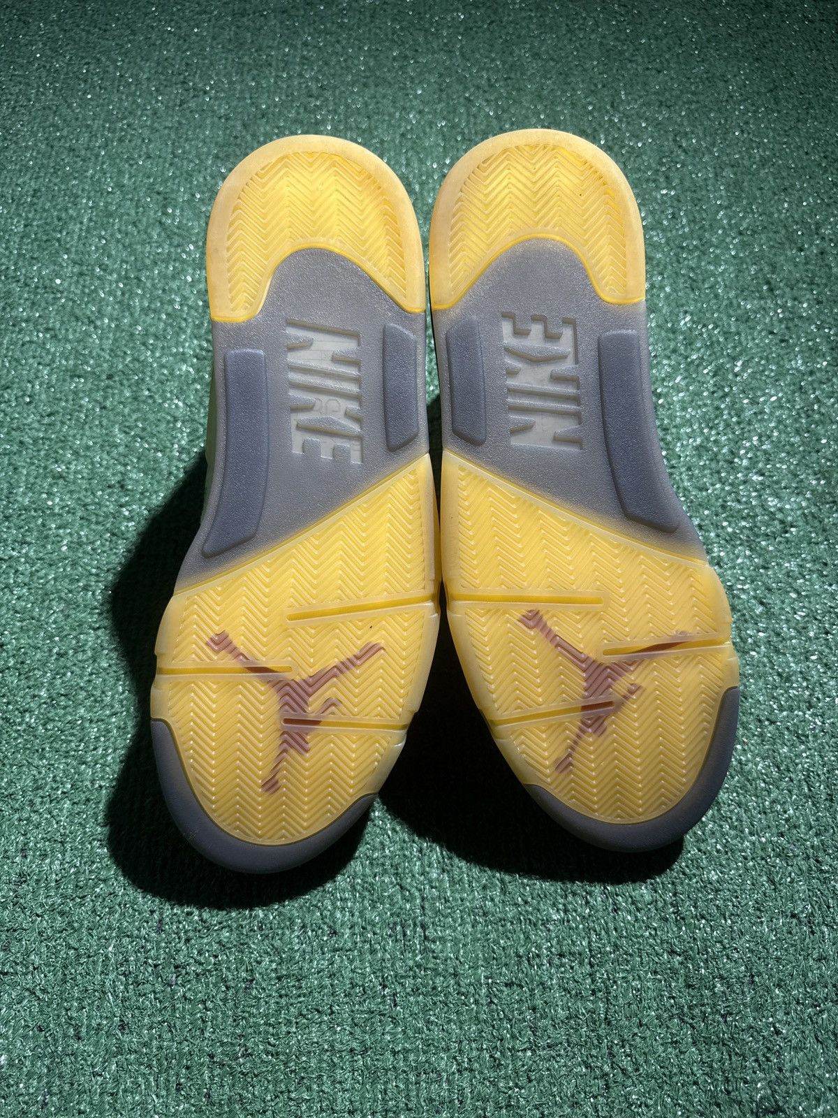Jordan Brand × Off-White Jordan 5 Off White Sail Size US 13 / EU 46 - 5 Thumbnail