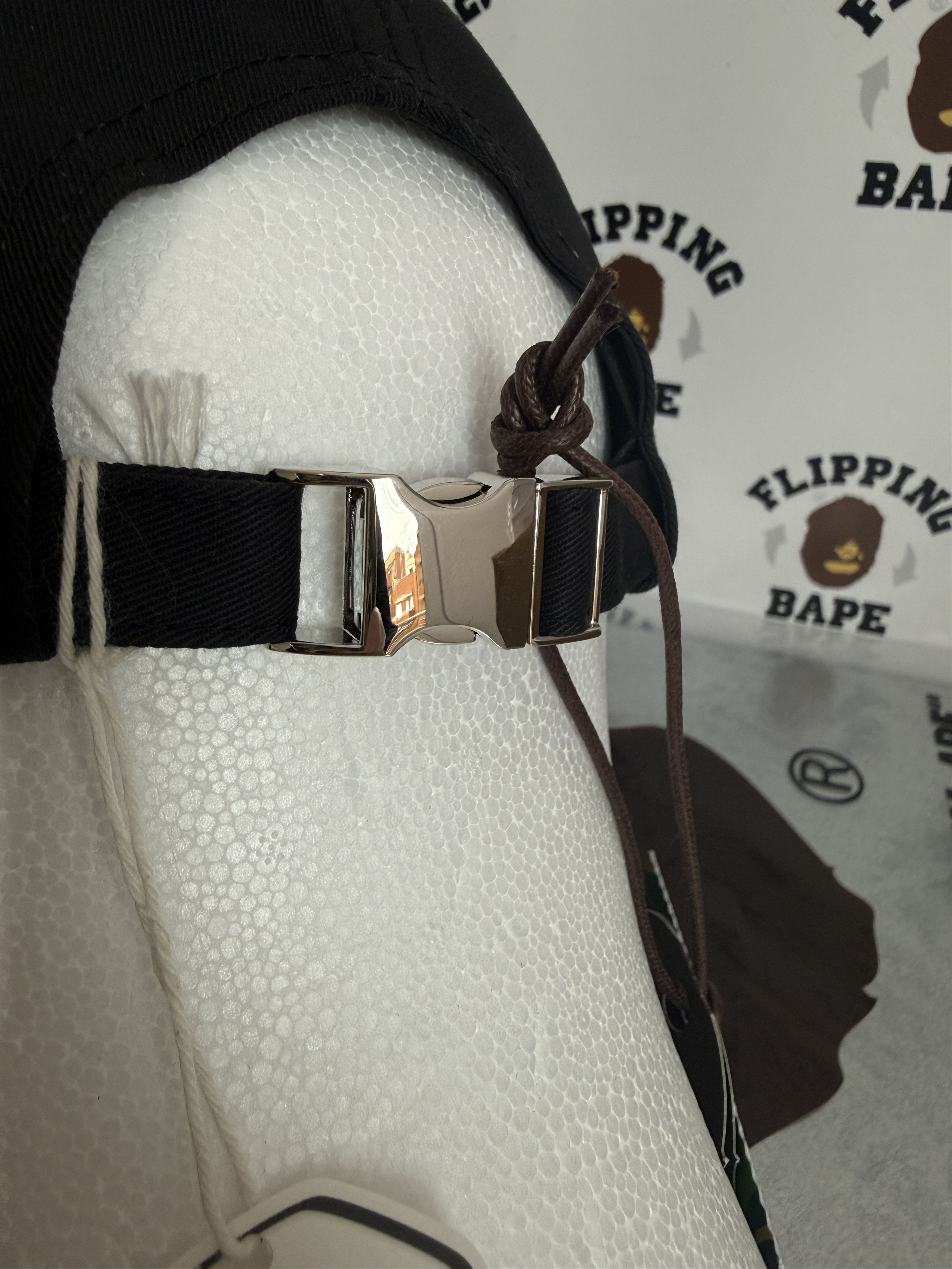 Bape × Swarovski BAPE X SWAROVSKI A BATHING APE LOGO CAP Size ONE SIZE - 12 Thumbnail