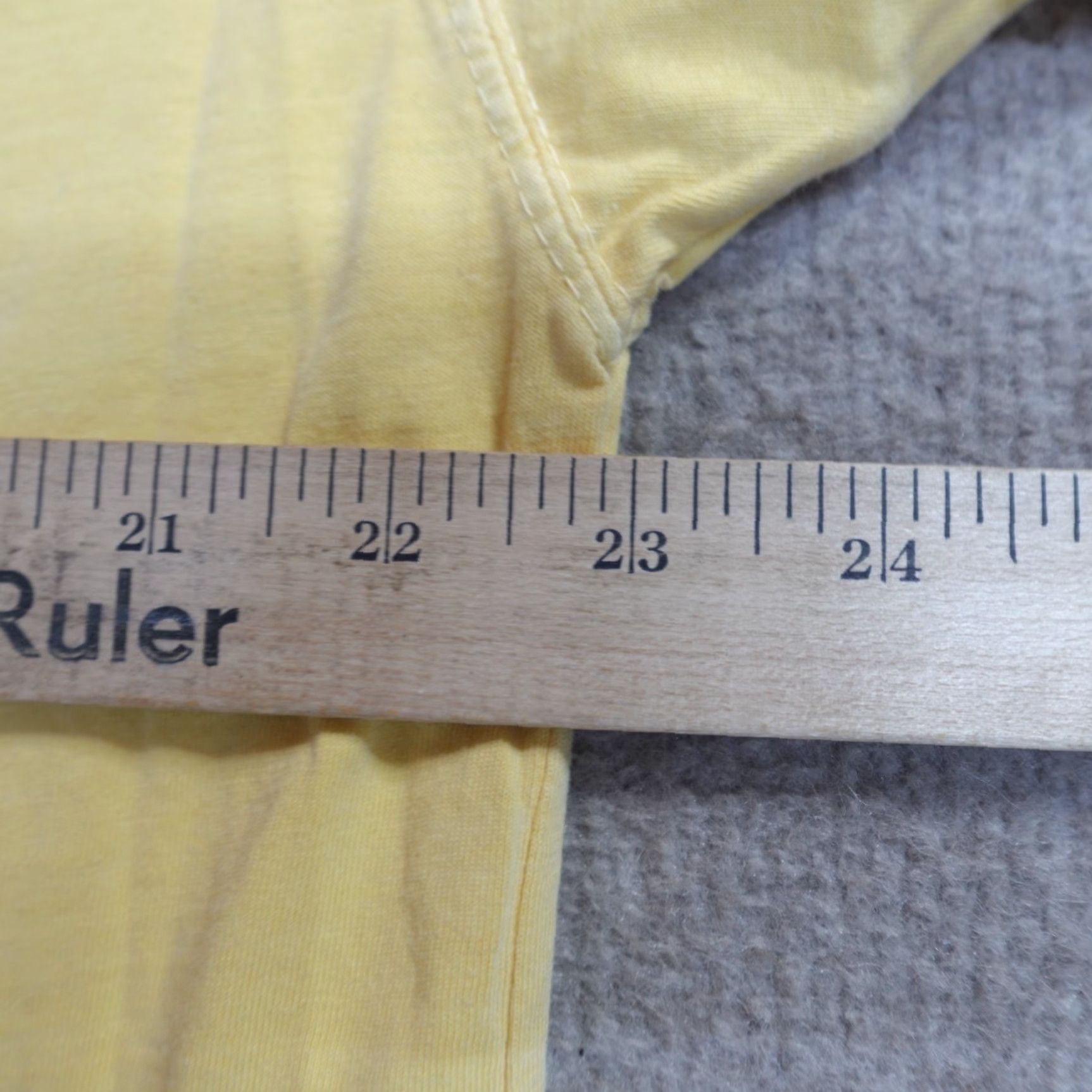 Vintage VINTAGE ComplexCon x Rello Shirt XL Yellow Graphic Print Crew Neck Short Sleeve Men 90s Welcome to Long Beach Shorts? Size US XL / EU 56 / 4 - 6 Thumbnail