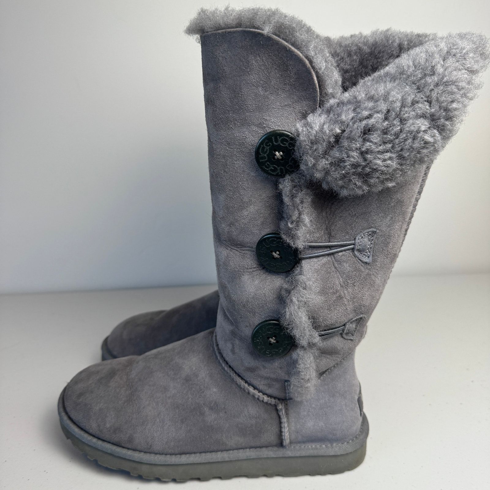Ugg UGG Bailey Button Triplet Tall Boots Women's Size 8 Grey Size US 8 / IT 38 - 9 Thumbnail