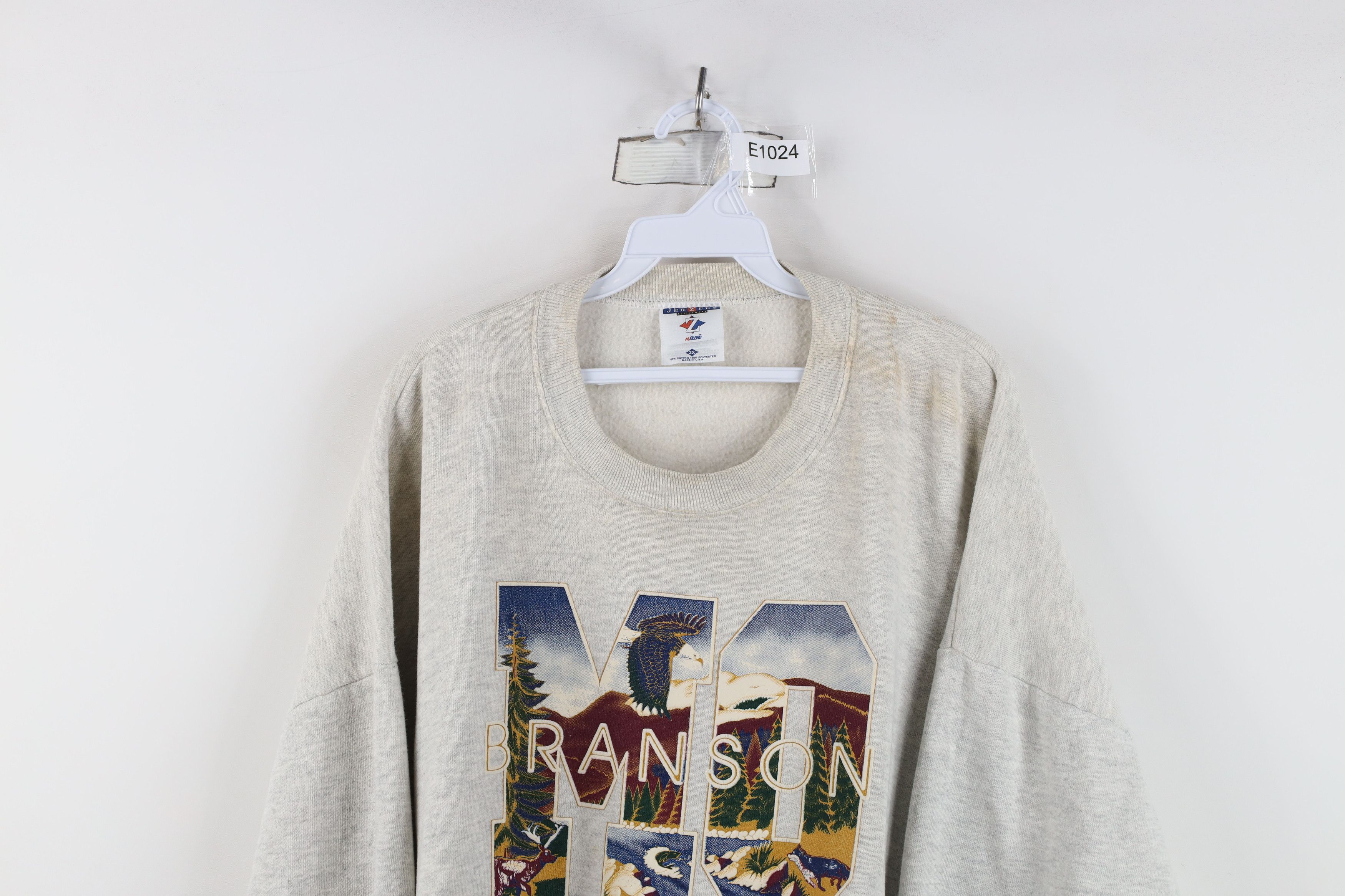 Vintage Vintage 90s Branson Missouri Eagle Nature Sweatshirt USA Size US XXL / EU 58 / 5 - 2 Thumbnail