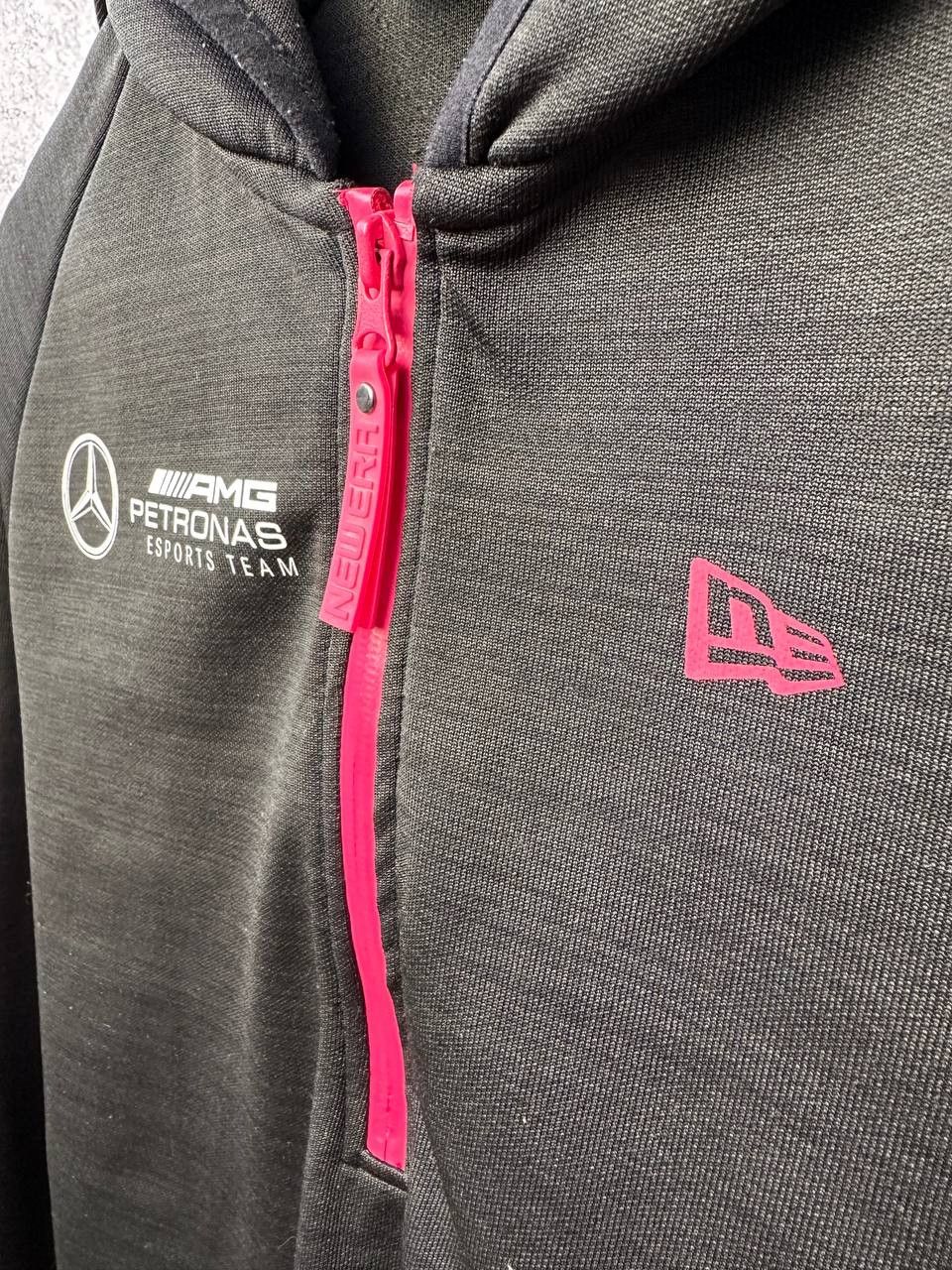 Mercedes-Benz New Era Mercedes-Benz Petronas 1/4 Zip Hoodie Size US M / EU 48-50 / 2 - 10 Thumbnail