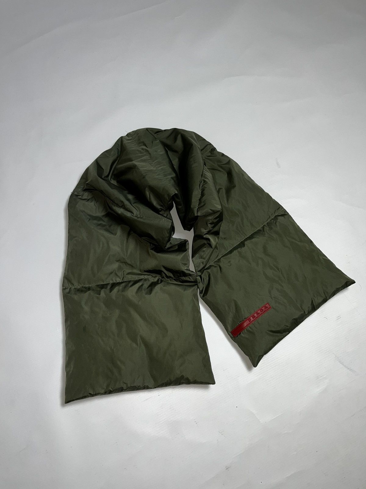 Prada Prada nylon tactical Duck Feathers Puffer Scarf Size ONE SIZE - 4 Thumbnail