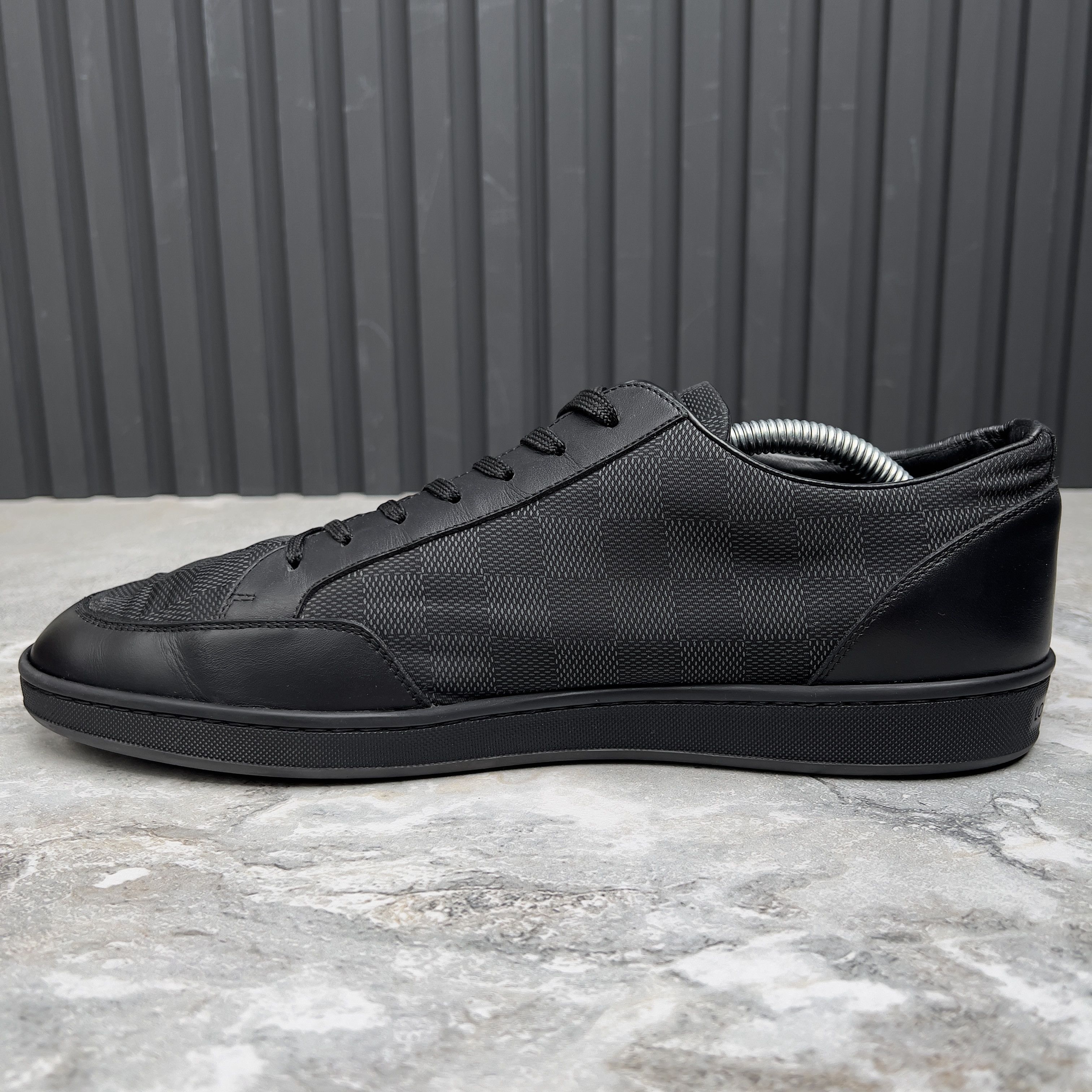 Louis Vuitton Louis Vuitton Offshore Sneakers Damier Nylon Size US 10.5 / EU 43-44 - 6 Thumbnail