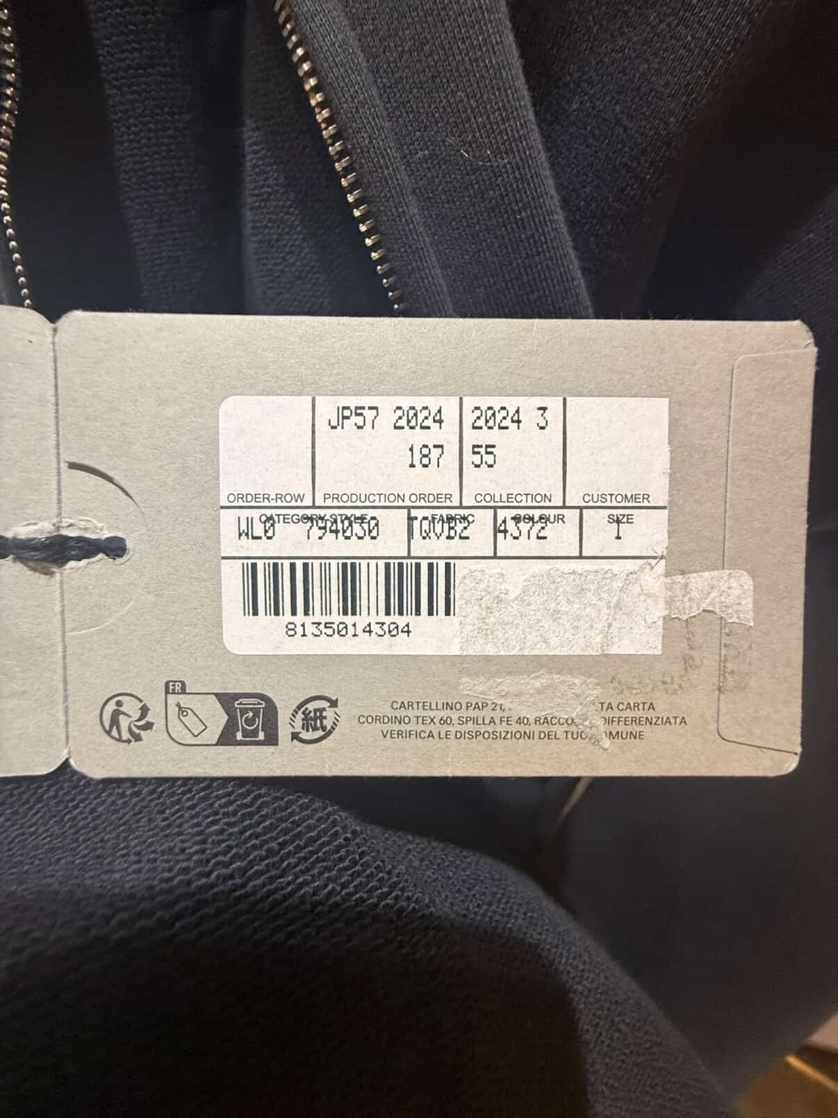 Balenciaga Balenciaga Incognito Hoodie Size US S / EU 44-46 / 1 - 7 Thumbnail