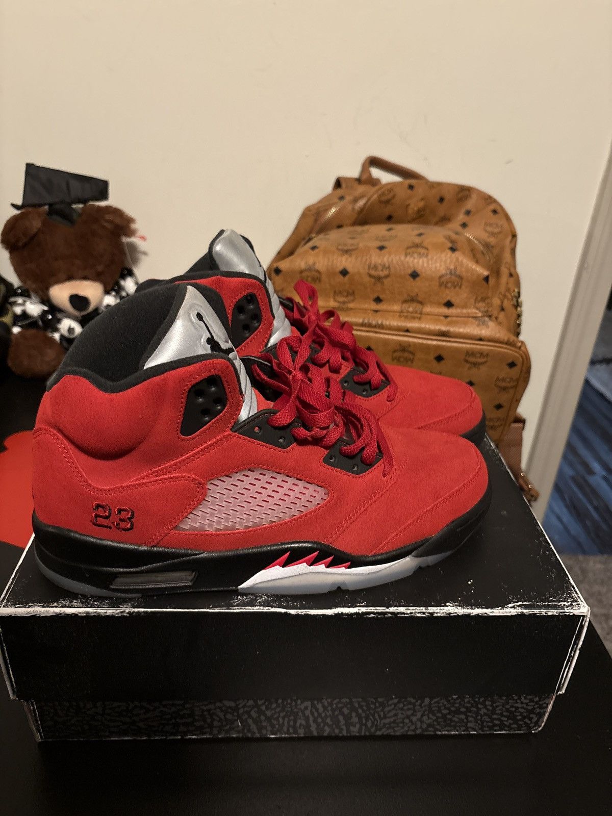 Jordan Brand Air Jordan 5 Ragging Bull Size US 10 / EU 43 - 8 Thumbnail
