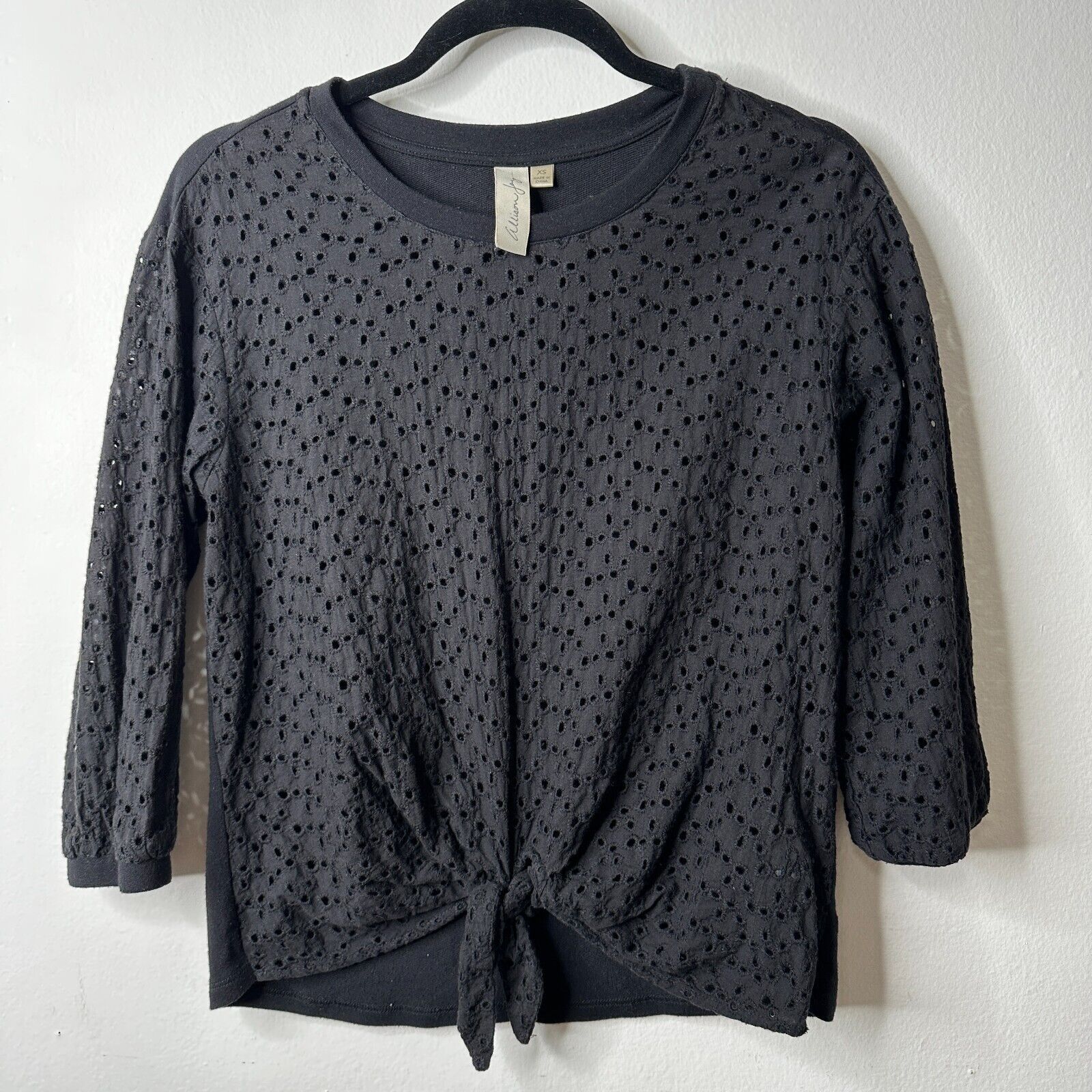 Other Allison Joy Black Eyelet Front Tie 3/4 Sleeve Blouse XS Size XS / US 0-2 / IT 36-38 - 10 Thumbnail