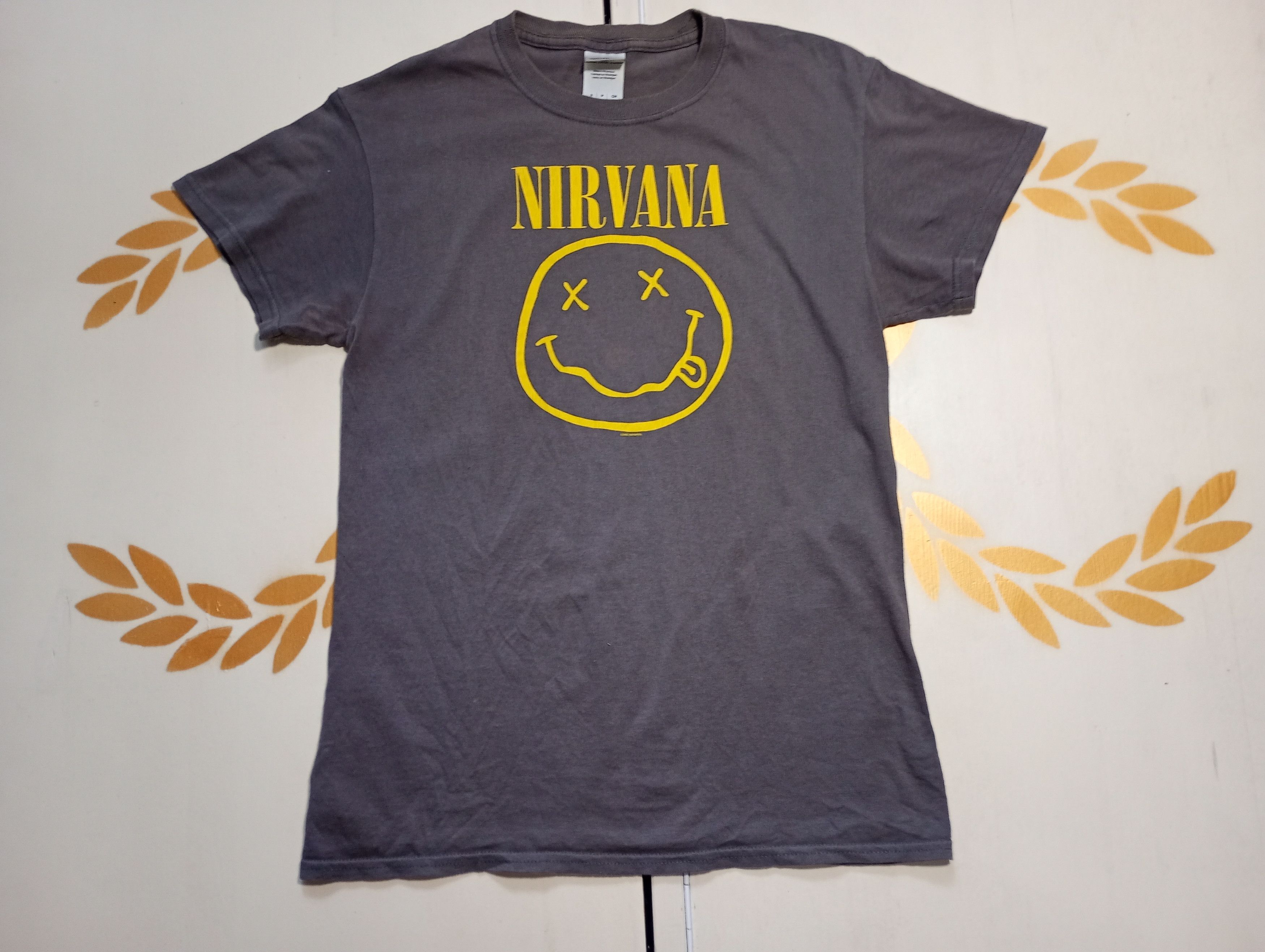 Gildan Nirvana Smile Gildan T-Shirt 2003 Size US S / EU 44-46 / 1 - 1 Thumbnail