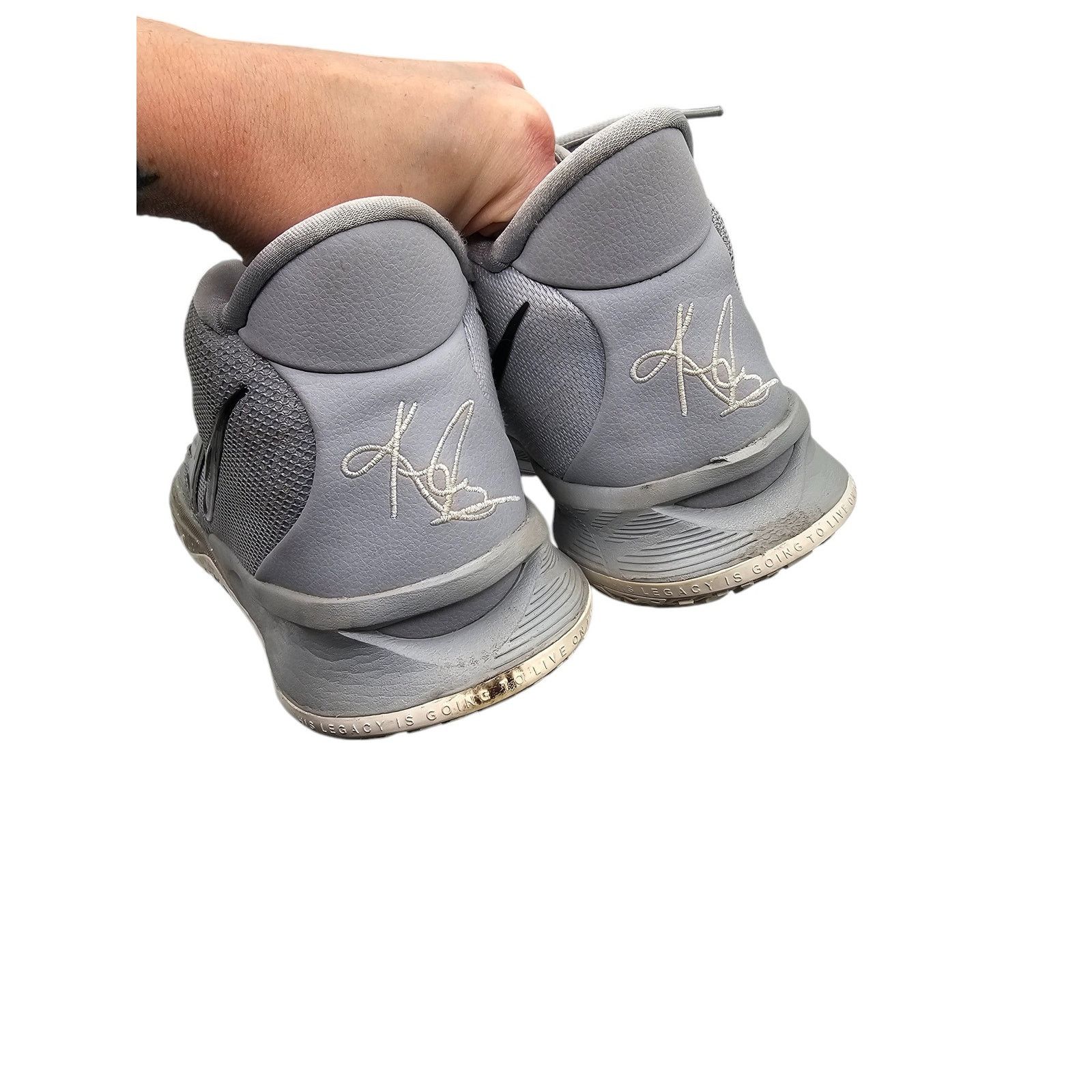Nike Nike10.5 Kyrie 7 TB Wolf Basketball Gray White DA7767-006 Size US 10.5 / EU 43-44 - 4 Thumbnail