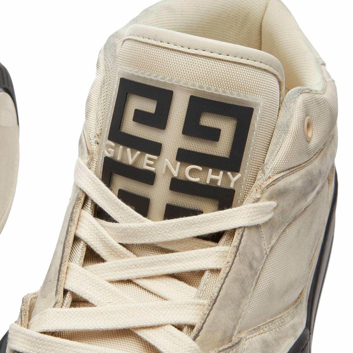 Givenchy o1w1db10325 Top Sneakers in White Size US 6 / EU 39 - 4 Thumbnail