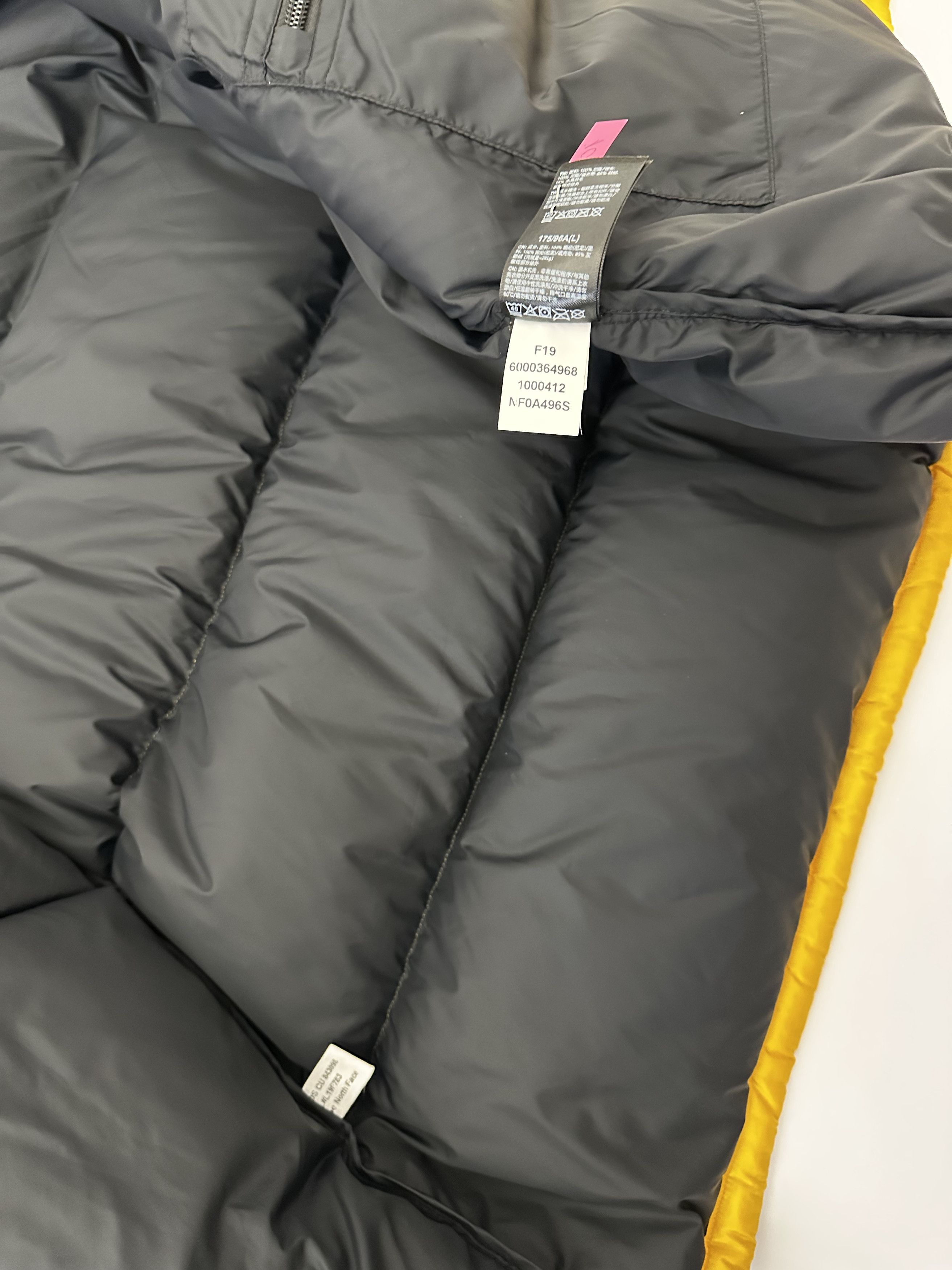 The North Face The North Face Vintage Nuptse Down Puffer Jacket Size US M / EU 48-50 / 2 - 10 Thumbnail