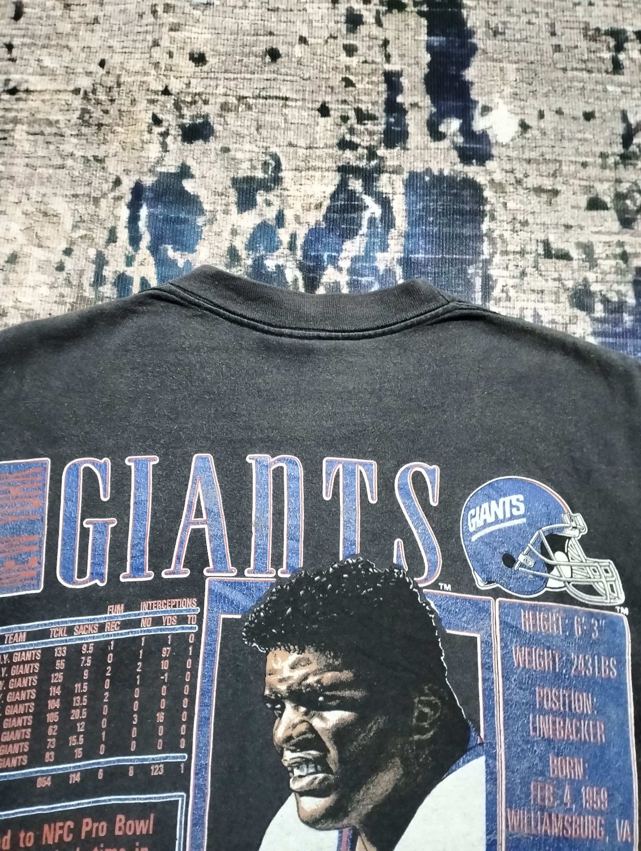 NFL VTG USA Nutmeg Black NFL New York Giants Lawrence Taylor Tee Size US M / EU 48-50 / 2 - 10 Thumbnail