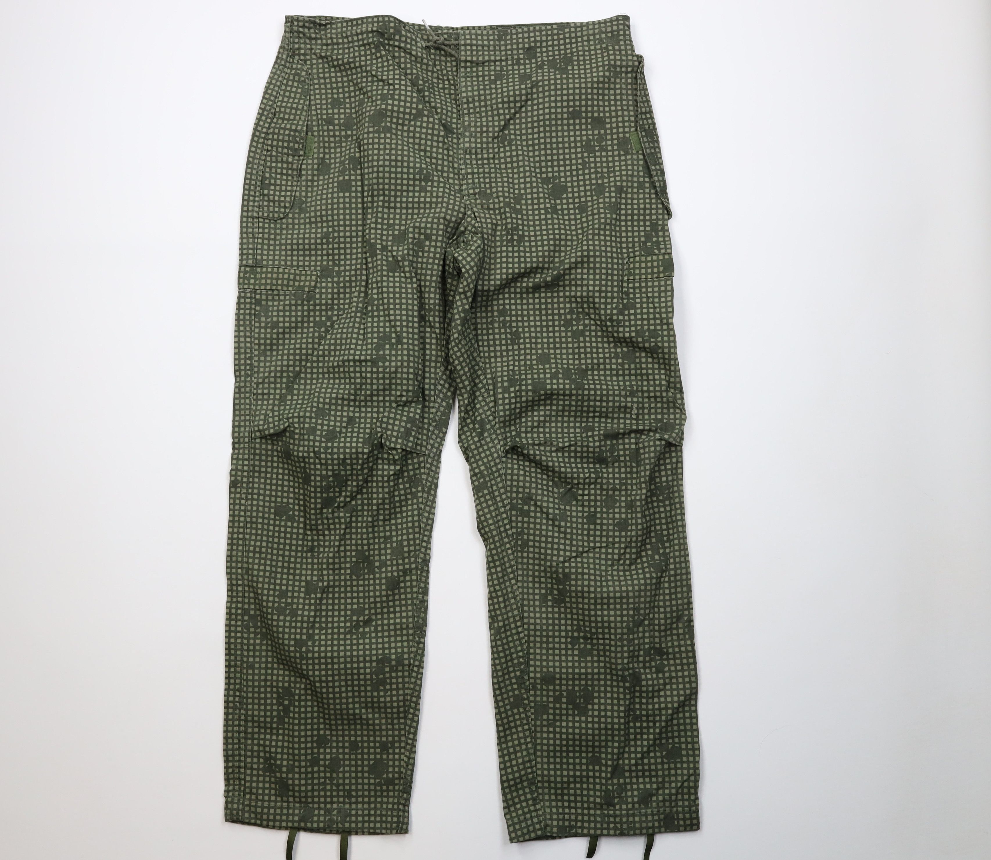 Vintage Vintage 80s USGI Style Wide Leg Skateboard Cargo Pants USA Size US 34 / EU 50 - 1 Thumbnail