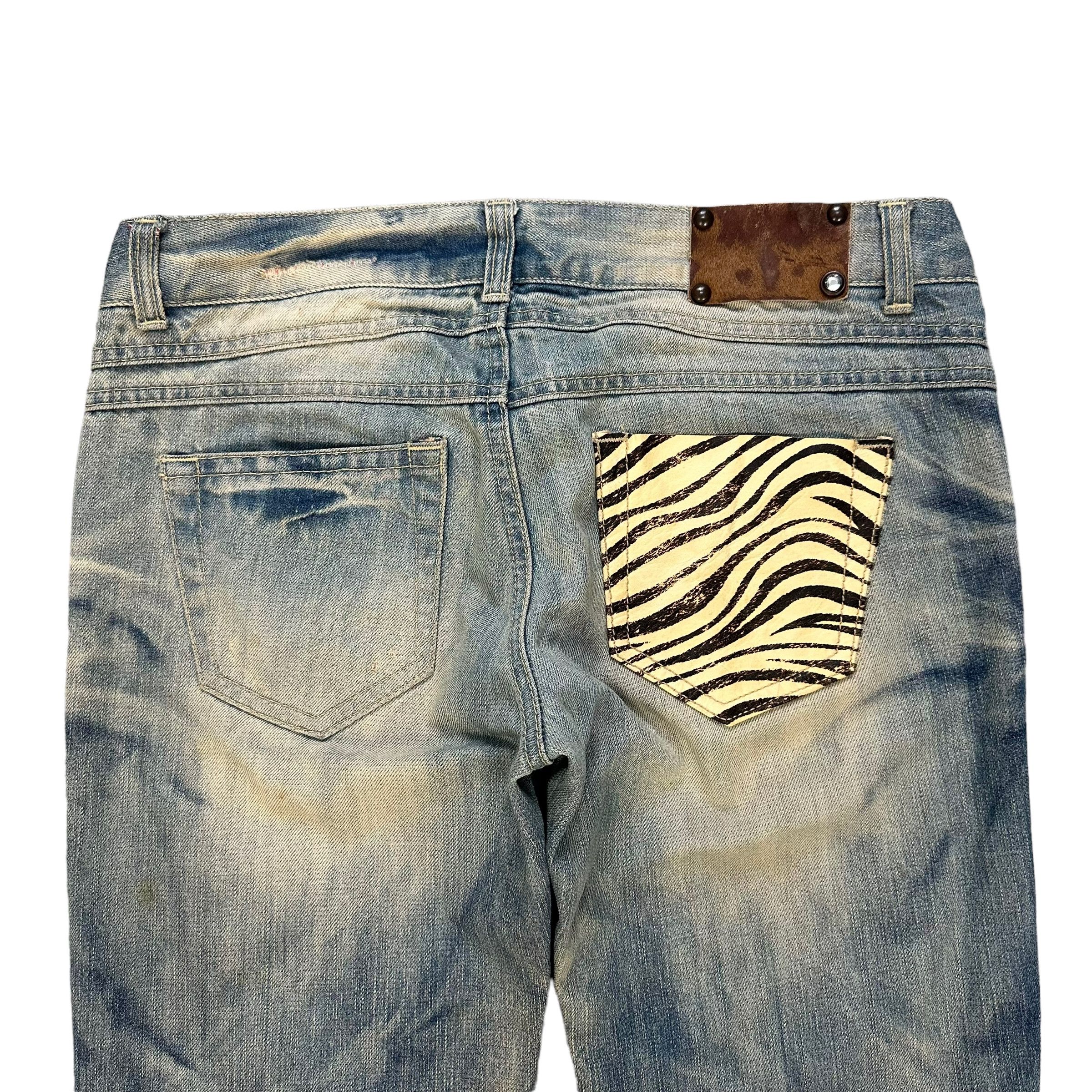 Japanese Brand ANTIQUA TRASHED LIGHT WASH ZEBRA PILE JEANS #8858-032 Size 32" / US 10 / IT 46 - 12 Thumbnail
