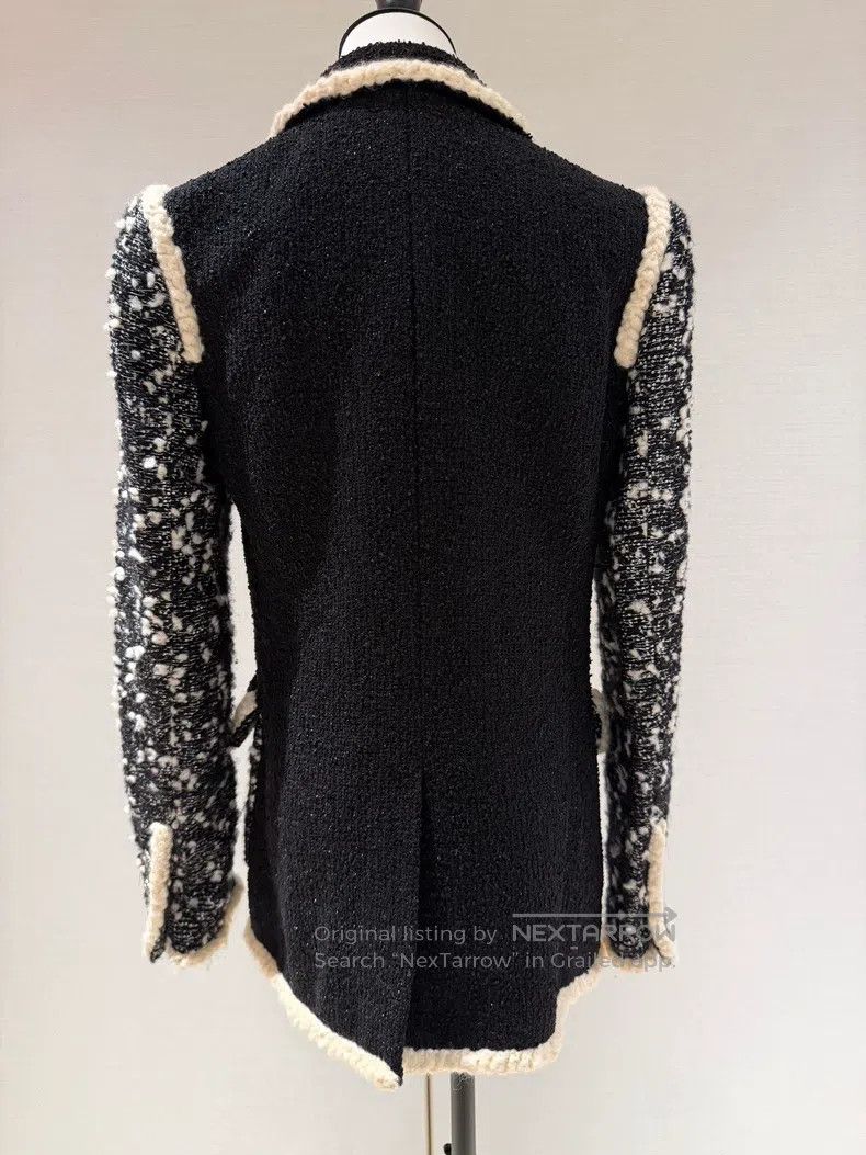 Other Chanel 19K snow series black and white tweed jacket Size XS / US 0-2 / IT 36-38 - 2 Thumbnail