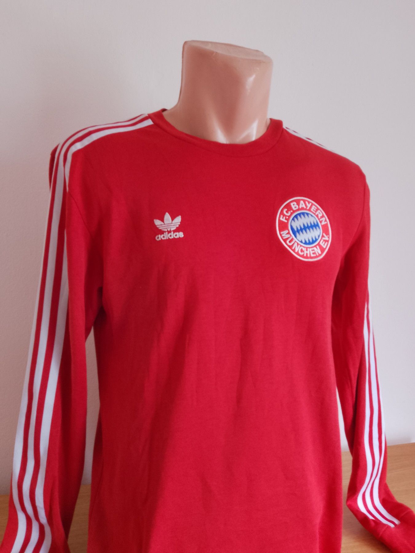 Adidas Bayern long sleeve jersey - Size S - Adidas Size US S / EU 44-46 / 1 - 9 Thumbnail