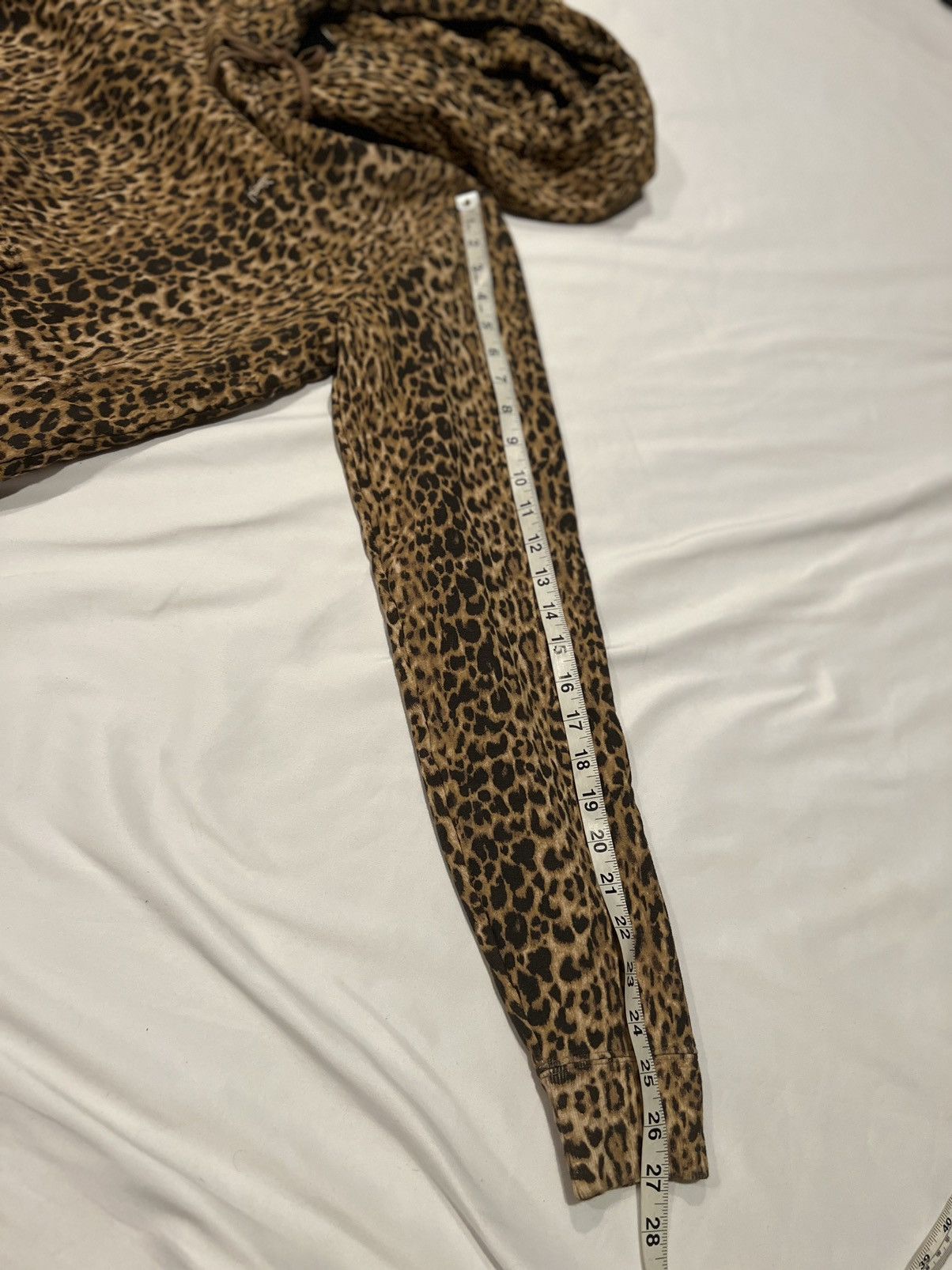 Saint Laurent Paris Saint Laurent men’s leopard print hoodie. S. $1090 Size US S / EU 44-46 / 1 - 8 Thumbnail