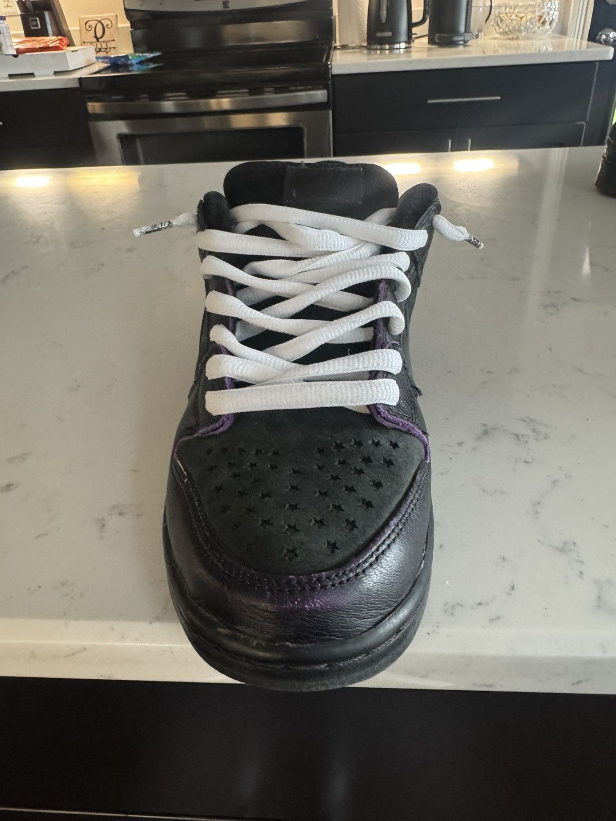 Nike First Avenue SB Dunks (used) Size US 9 / EU 42 - 10 Thumbnail