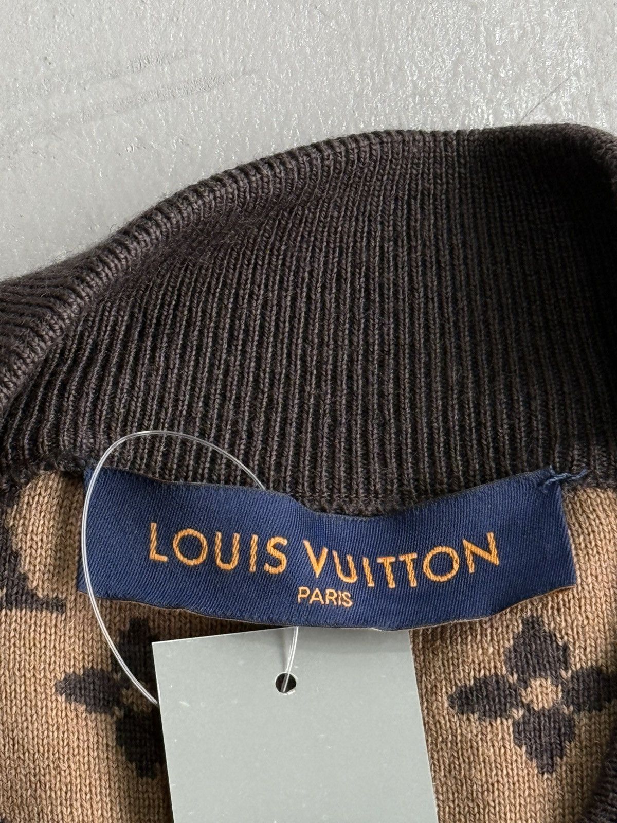 Louis Vuitton × NBA RARE - Louis Vuitton x NBA Monogram Bomber Jacket Size US S / EU 44-46 / 1 - 11 Thumbnail