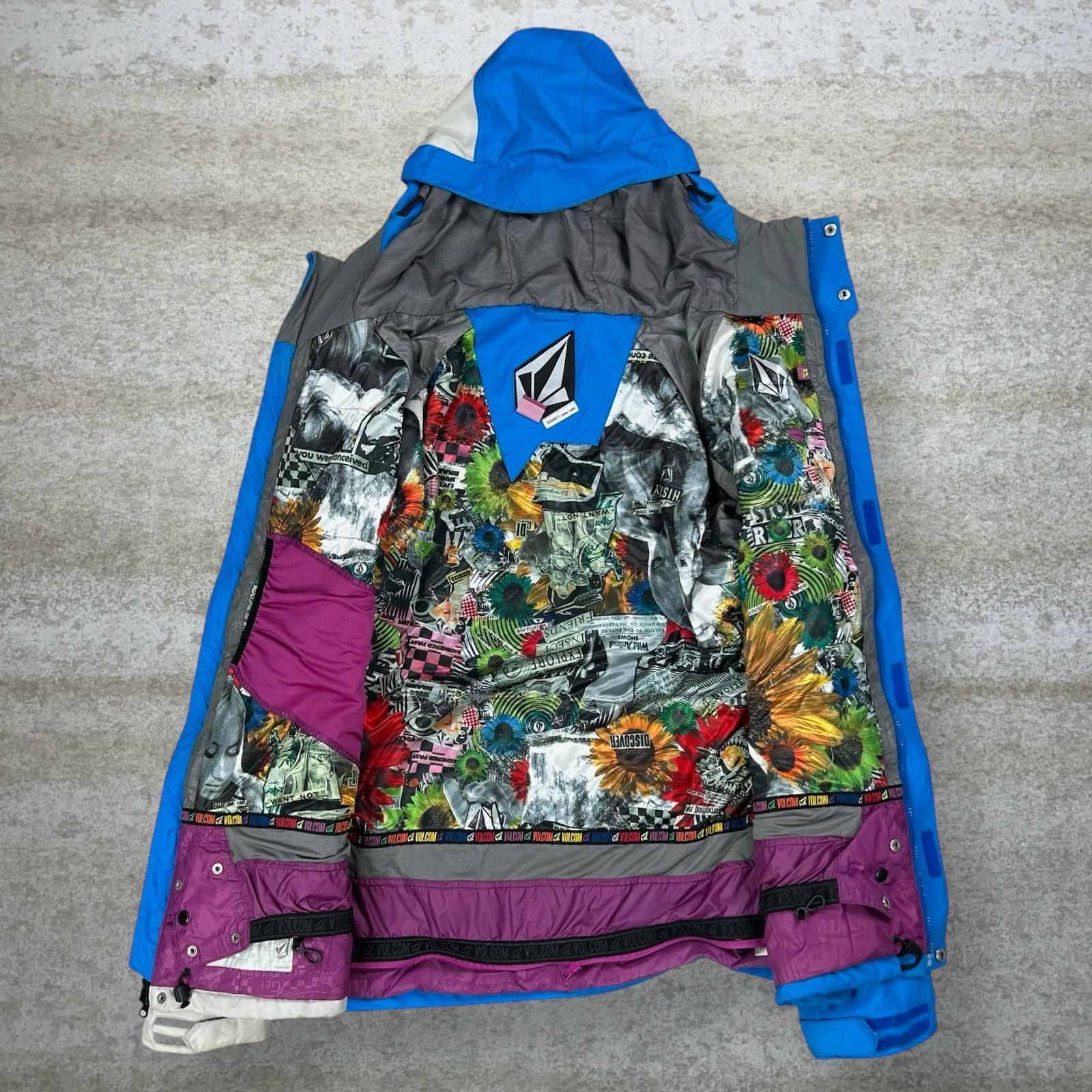 Volcom Vintage Y2K Volcom Puffer Ski Jacket Mens XL Blue White Size US XL / EU 56 / 4 - 2 Thumbnail