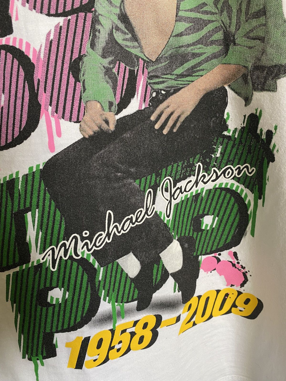 Band Tees × Michael Jackson × Vintage Vintage Michael Jackson King Of Pop Crazy Graphic Tee Shirt Size US XL / EU 56 / 4 - 4 Thumbnail