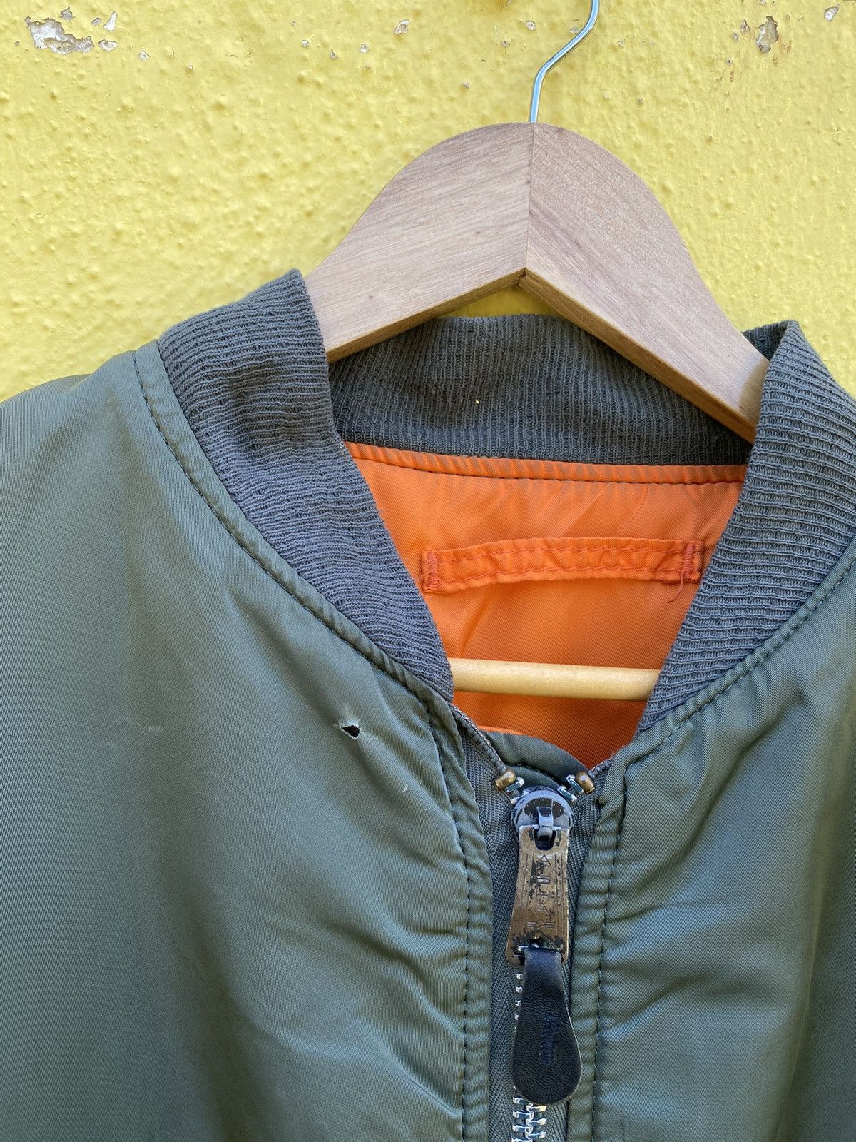 Alpha Industries × Vintage Vintage MA-1 Alpha Industries Bomber jacket Size US L / EU 52-54 / 3 - 20 Thumbnail
