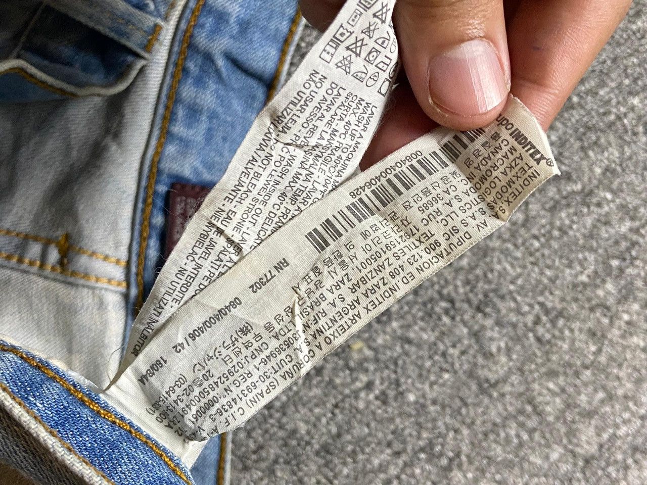 Vintage × Zara ZARA MEN Distressed Denim Ripped Jeans (119) Size US 34 / EU 50 - 2 Thumbnail