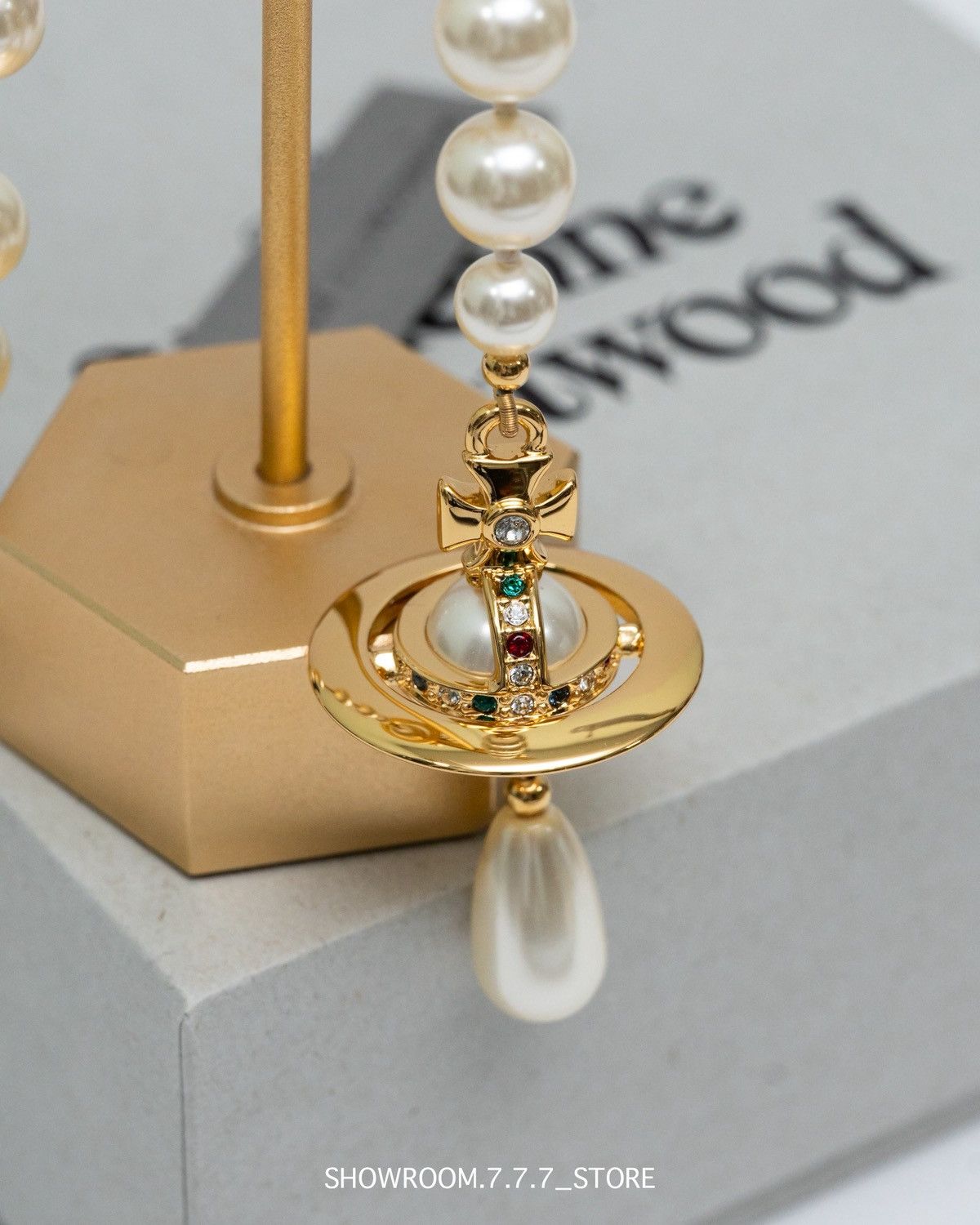Vivienne Westwood Vivienne Westwood Broken Pearl Earrings Size ONE SIZE - 6 Thumbnail