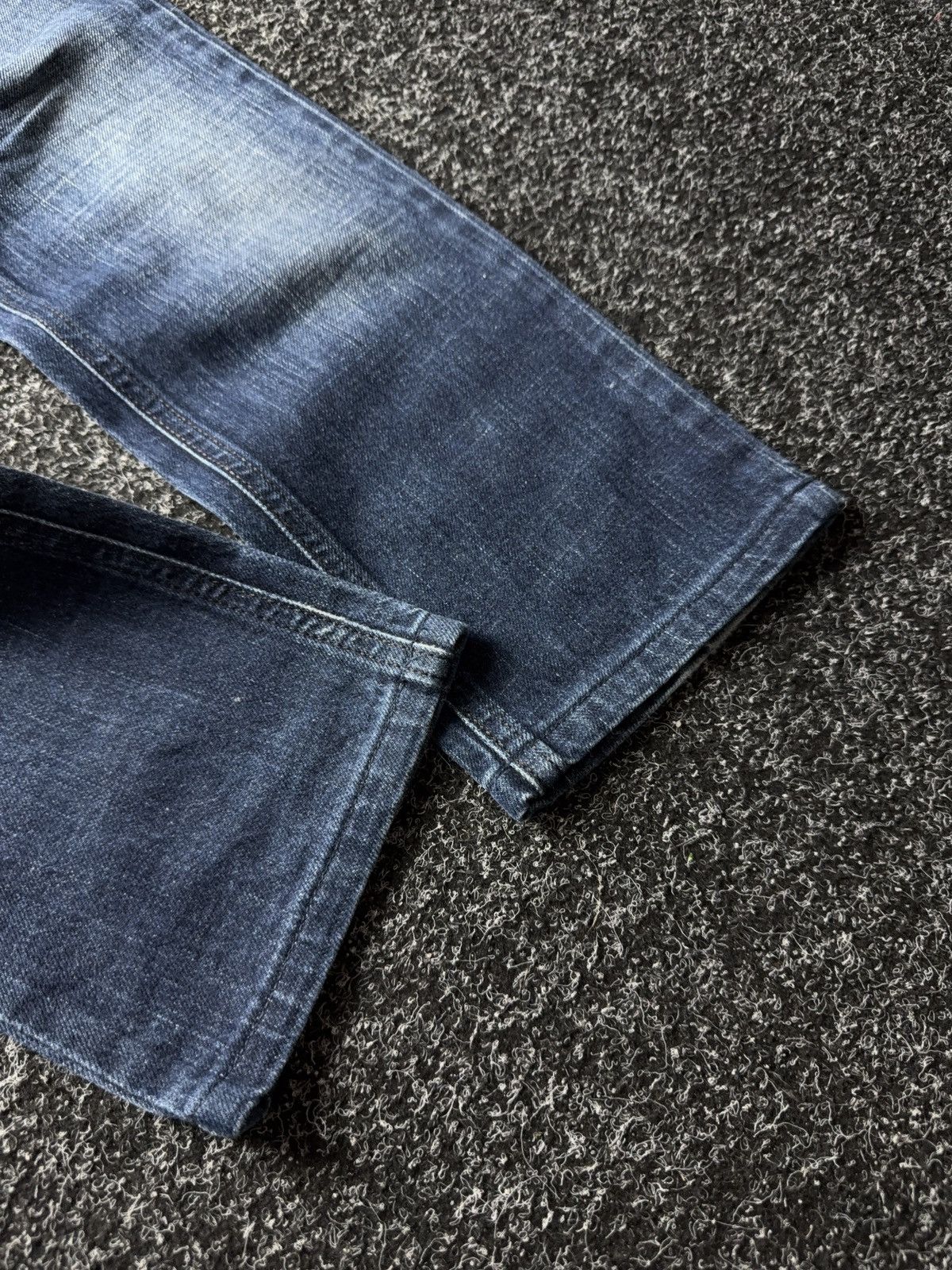 Diesel Luxury 00s Diesel LIV Jeans Distressed Y2K Wash Denim Size 30" / US 8 / IT 44 - 3 Thumbnail