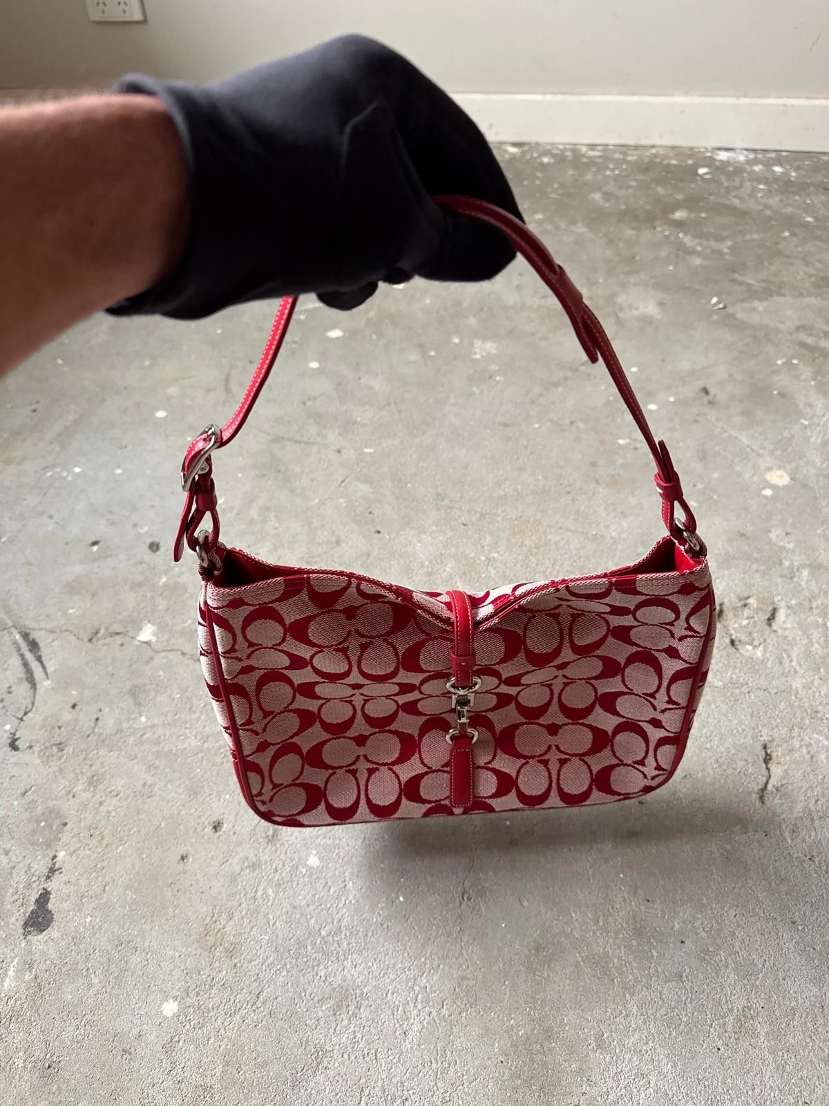Coach Coach Hobo Signature Clip Canvas Handbag Red Size ONE SIZE - 4 Thumbnail
