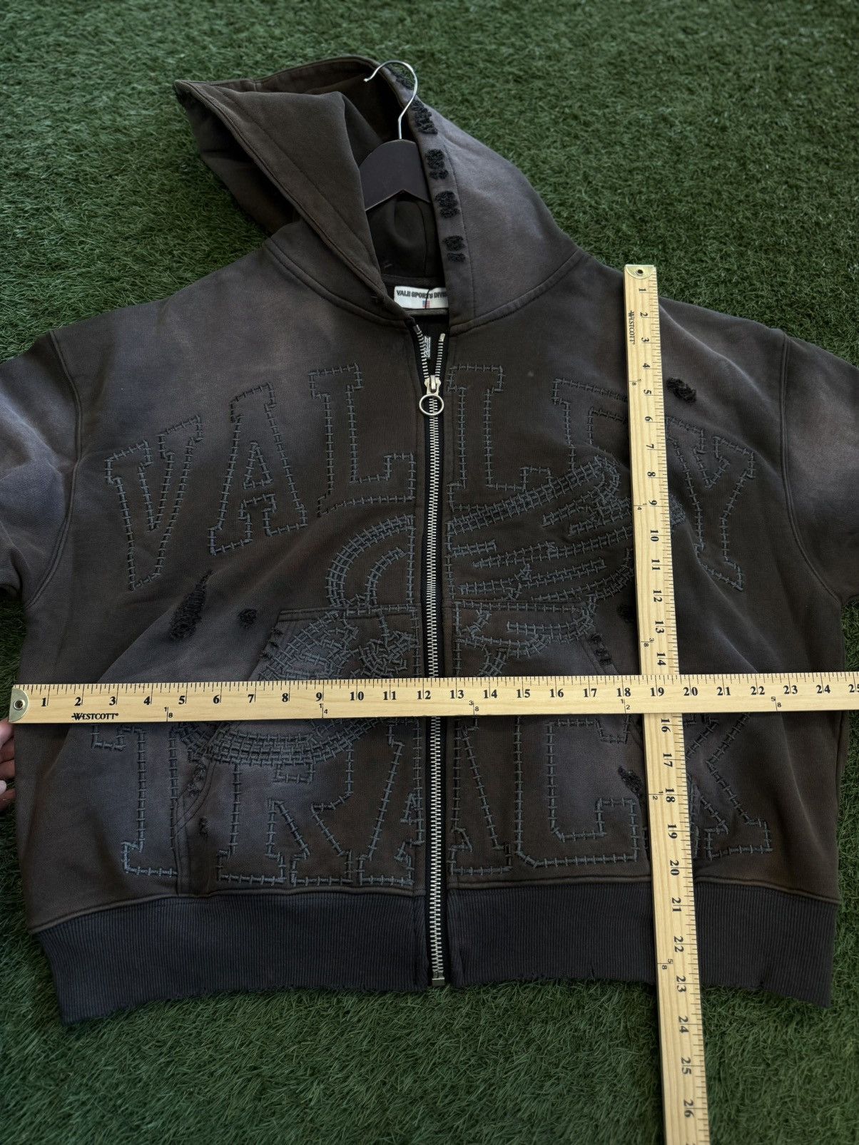Vale Vale Valley Blacl Hoodie Zip Up Fade Distressed Size L Size US L / EU 52-54 / 3 - 13 Thumbnail