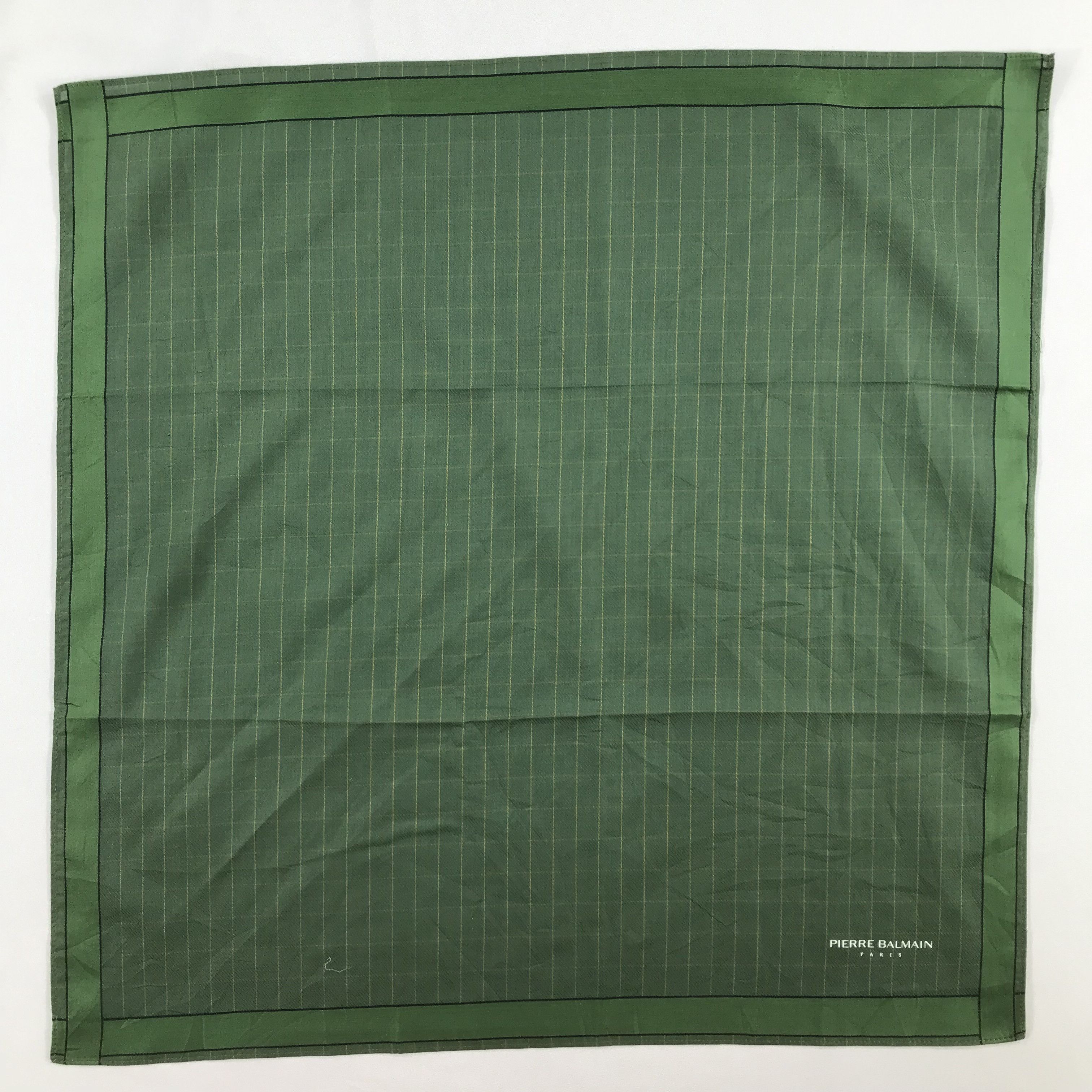 Pierre Balmain Pierre Balmain Bandana / Handkerchief / Neckerchief - S2068 Size ONE SIZE - 1 Thumbnail