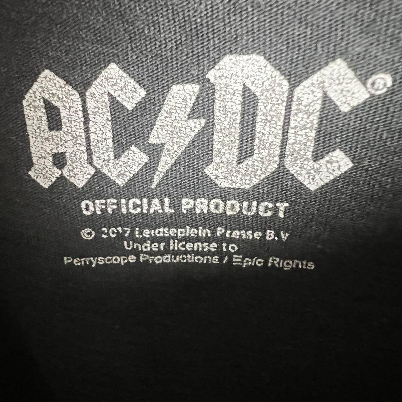 AC/DC Acdc Back In Black Vintage Tee Size US XL / EU 56 / 4 - 4 Thumbnail