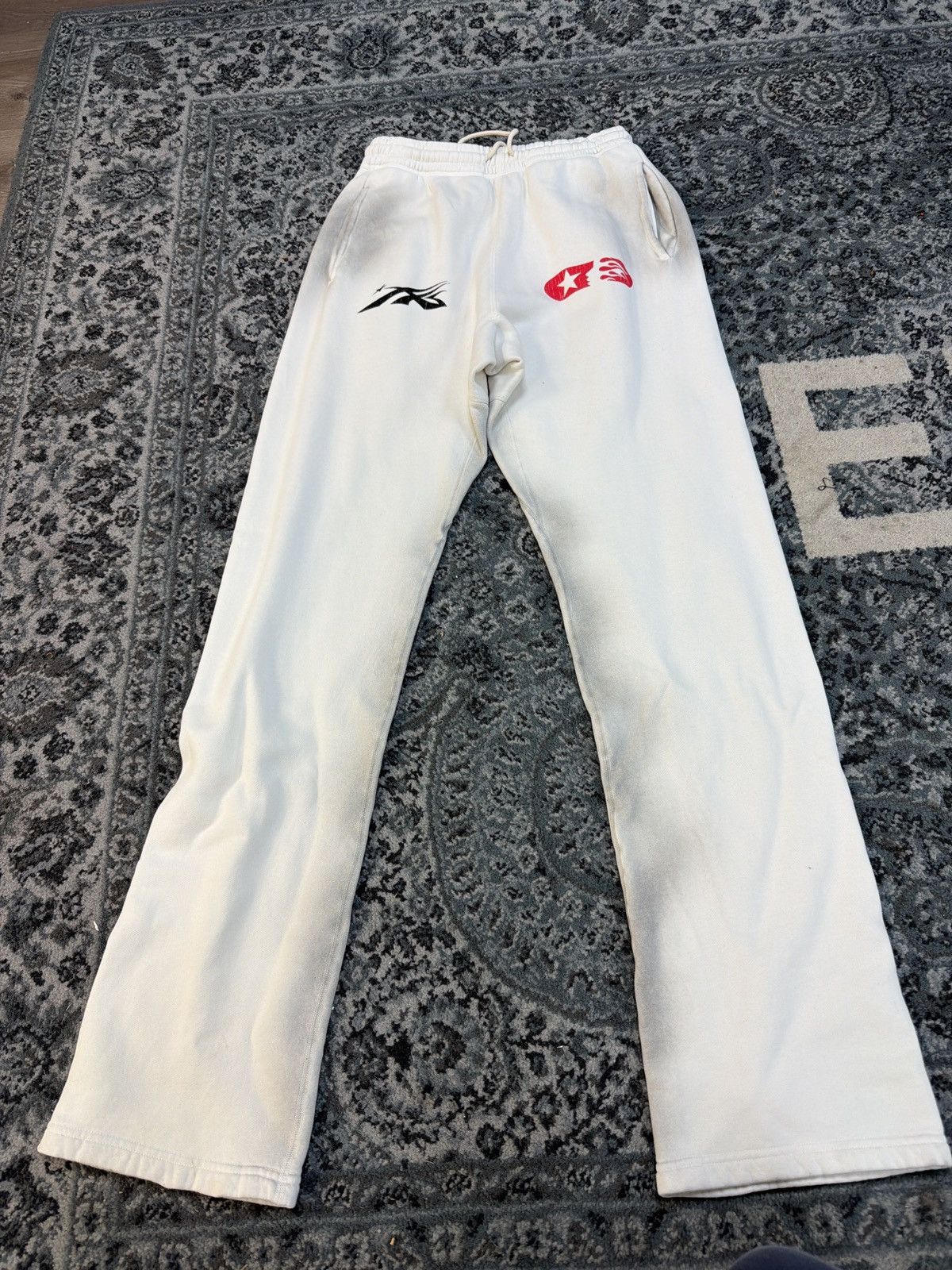HELLSTAR Hellstar beat us sweatpant white Size US 32 / EU 48 - 1 Thumbnail