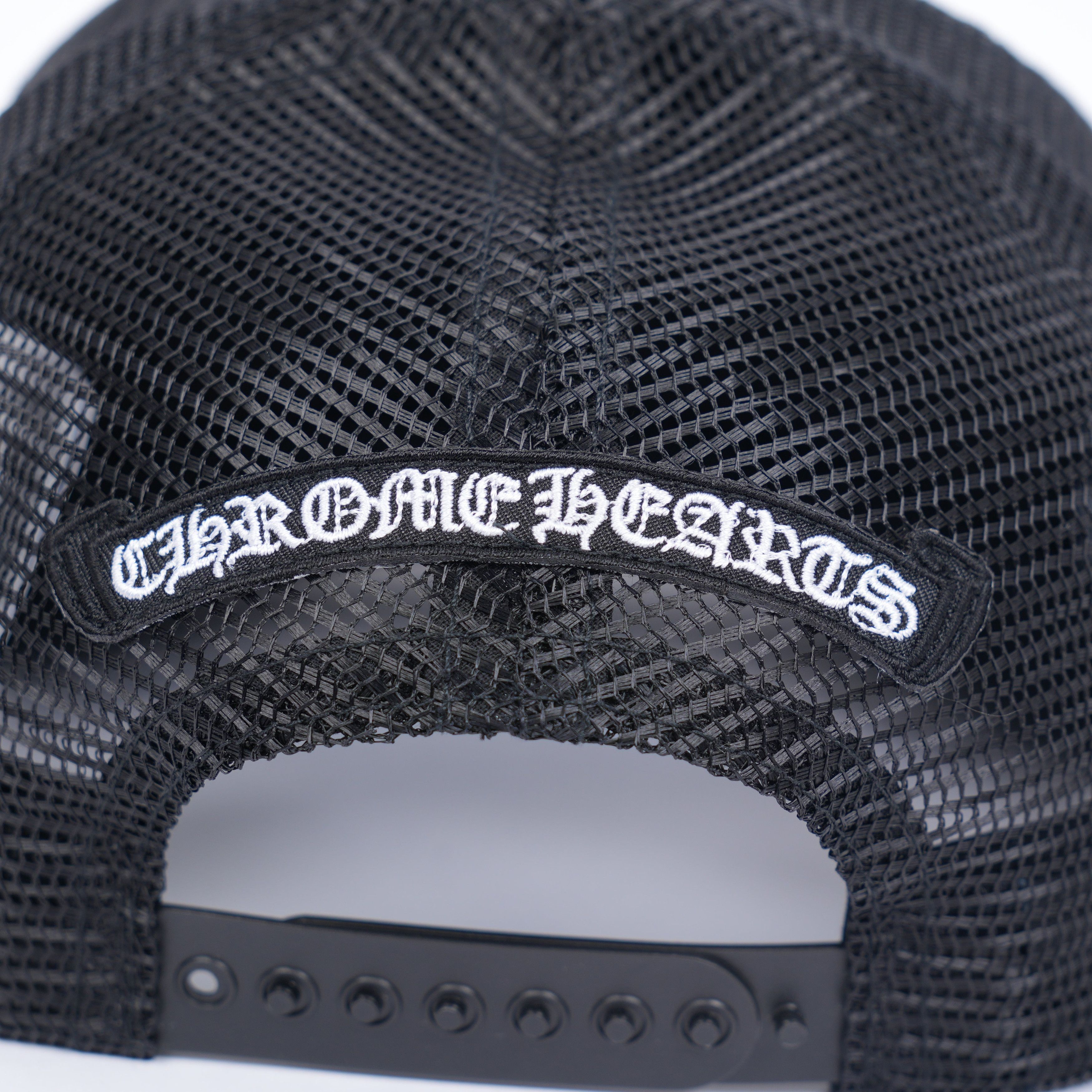 Chrome Hearts BLACK ON BLACK CEMETERY TRIPLE CROSS HAT Size ONE SIZE - 5 Thumbnail