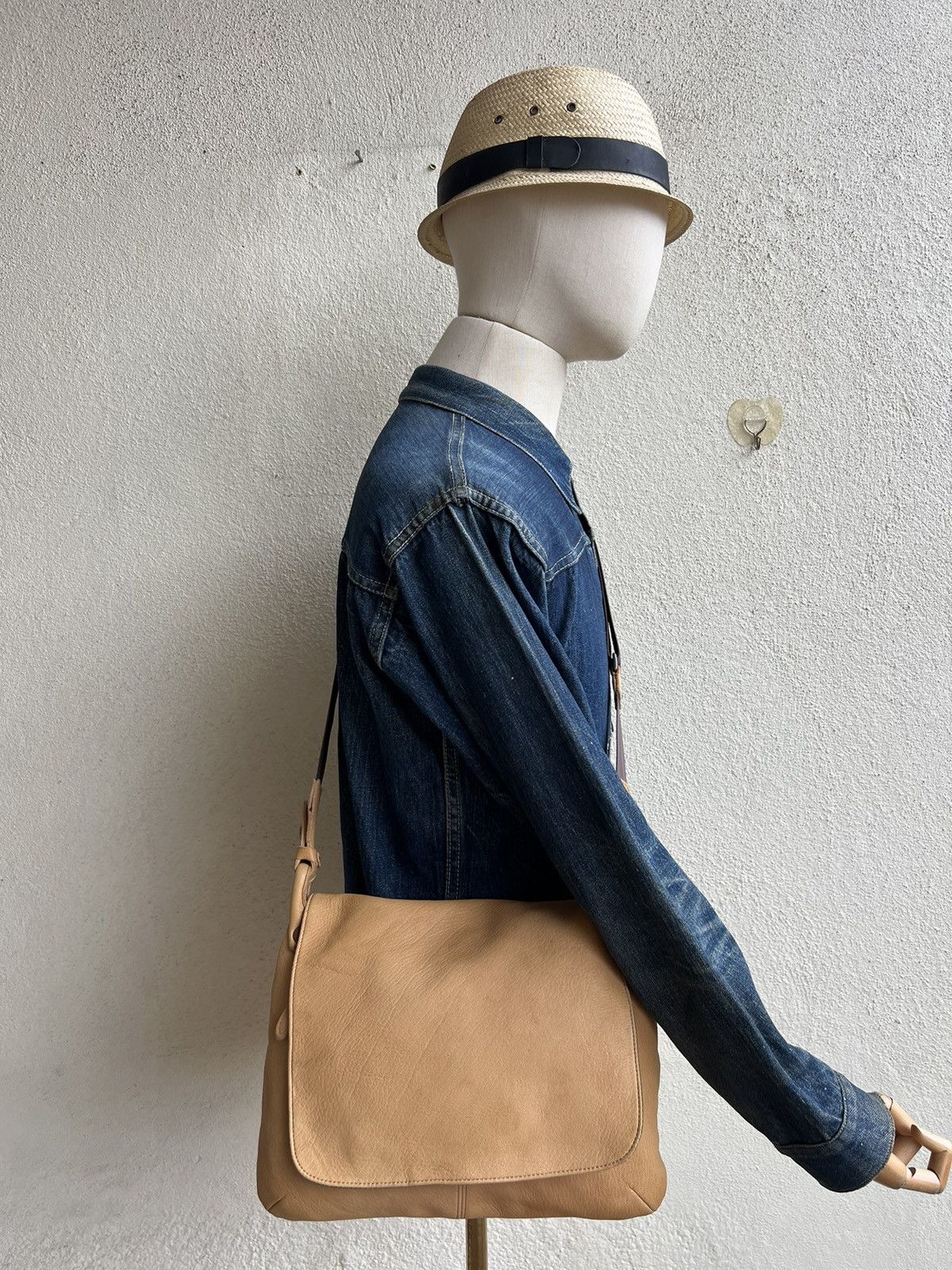 Leather Vintage CASAR Japan Muddy Faded Patina Leather Bag Sling Size ONE SIZE - 2 Thumbnail