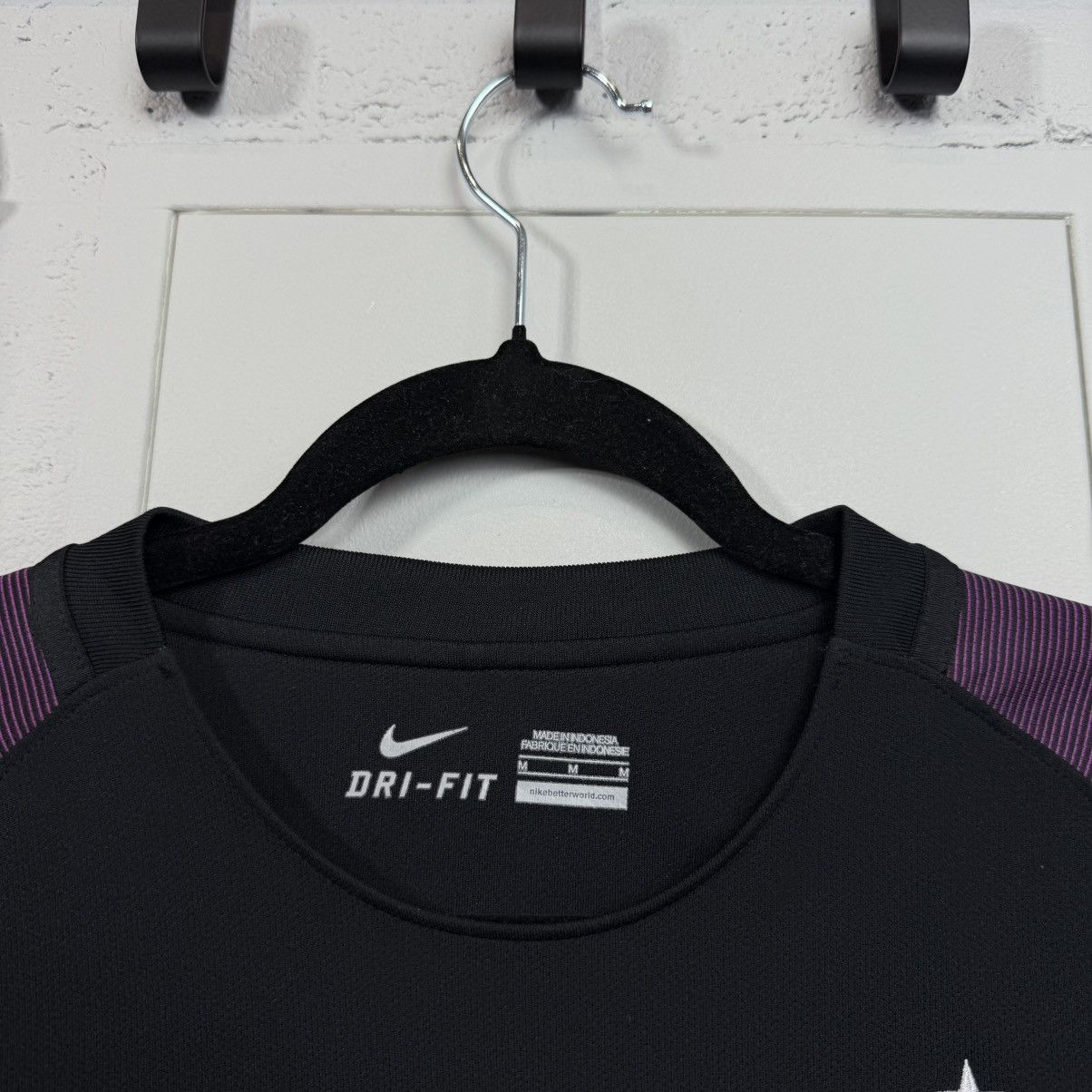 Nike Vintage Nike England Match Warn Style Jersey Long Sleeve Size US M / EU 48-50 / 2 - 3 Thumbnail