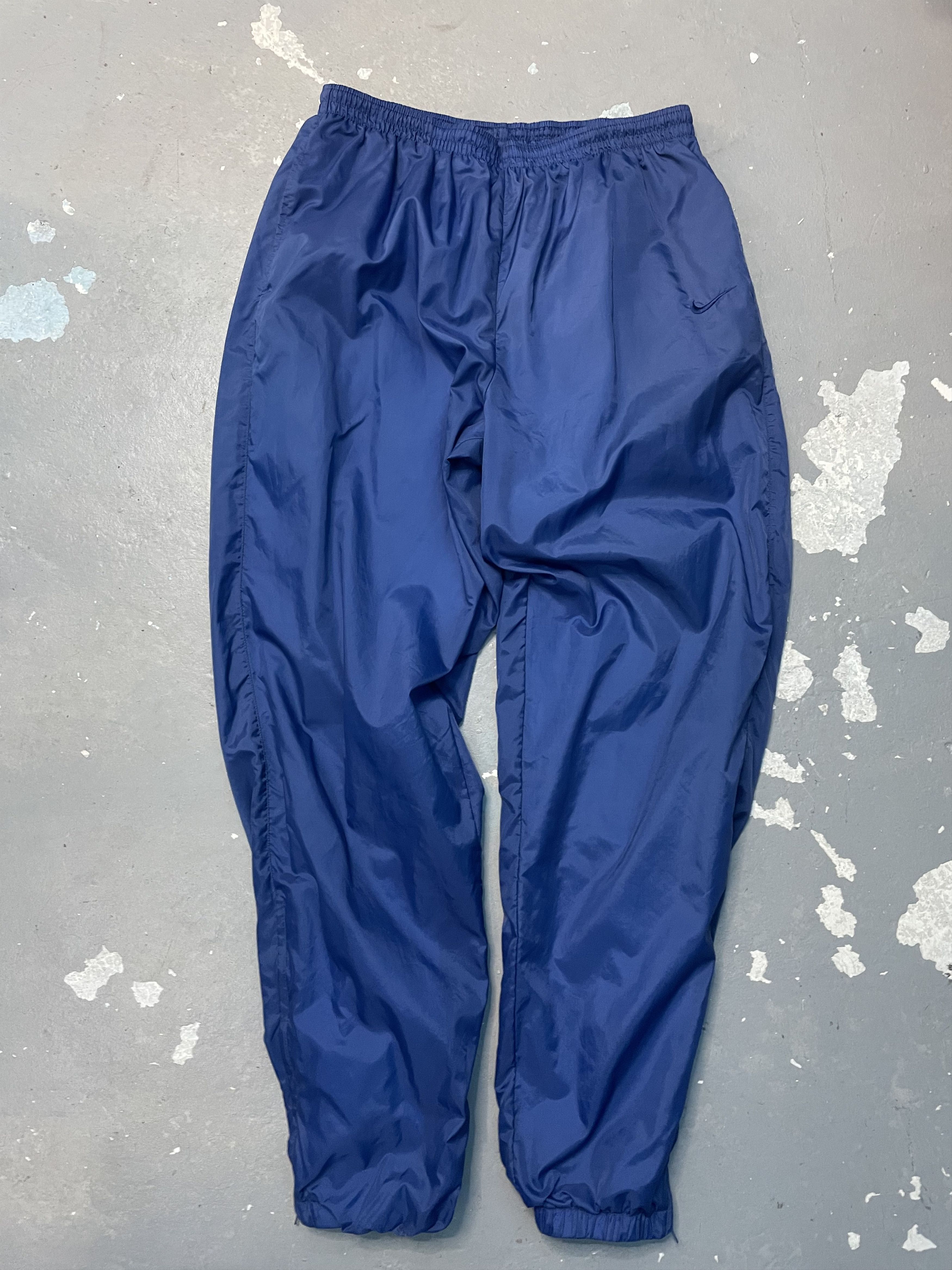Nike Nike Vintage Nylon Track Pants Navy XL Size US 36 / EU 52 - 1 Thumbnail